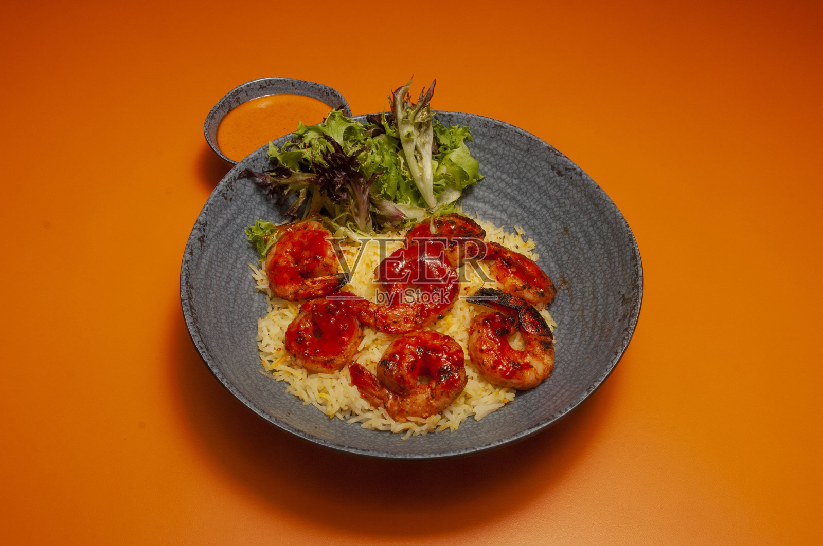 虾仁炒饭照片摄影图片