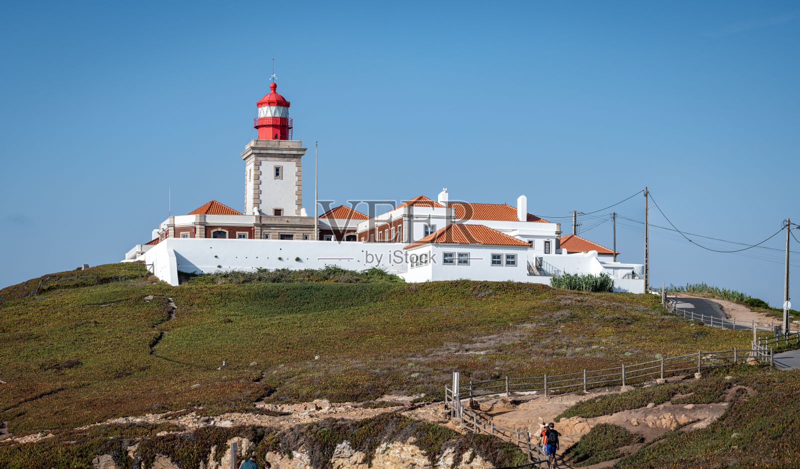 葡萄牙卡波达罗卡山上的教堂照片摄影图片
