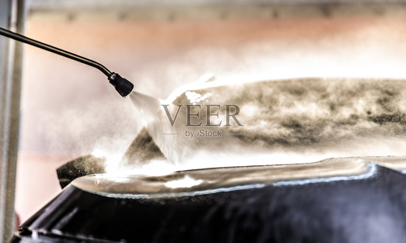 洗车店洗车的人照片摄影图片