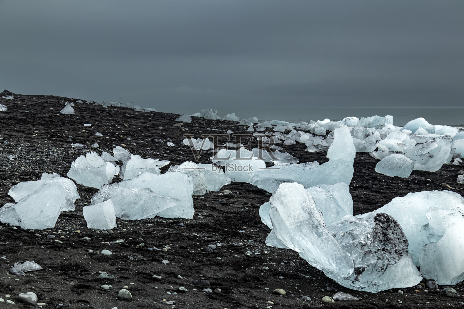 钻石海滩，冰岛南部照片摄影图片