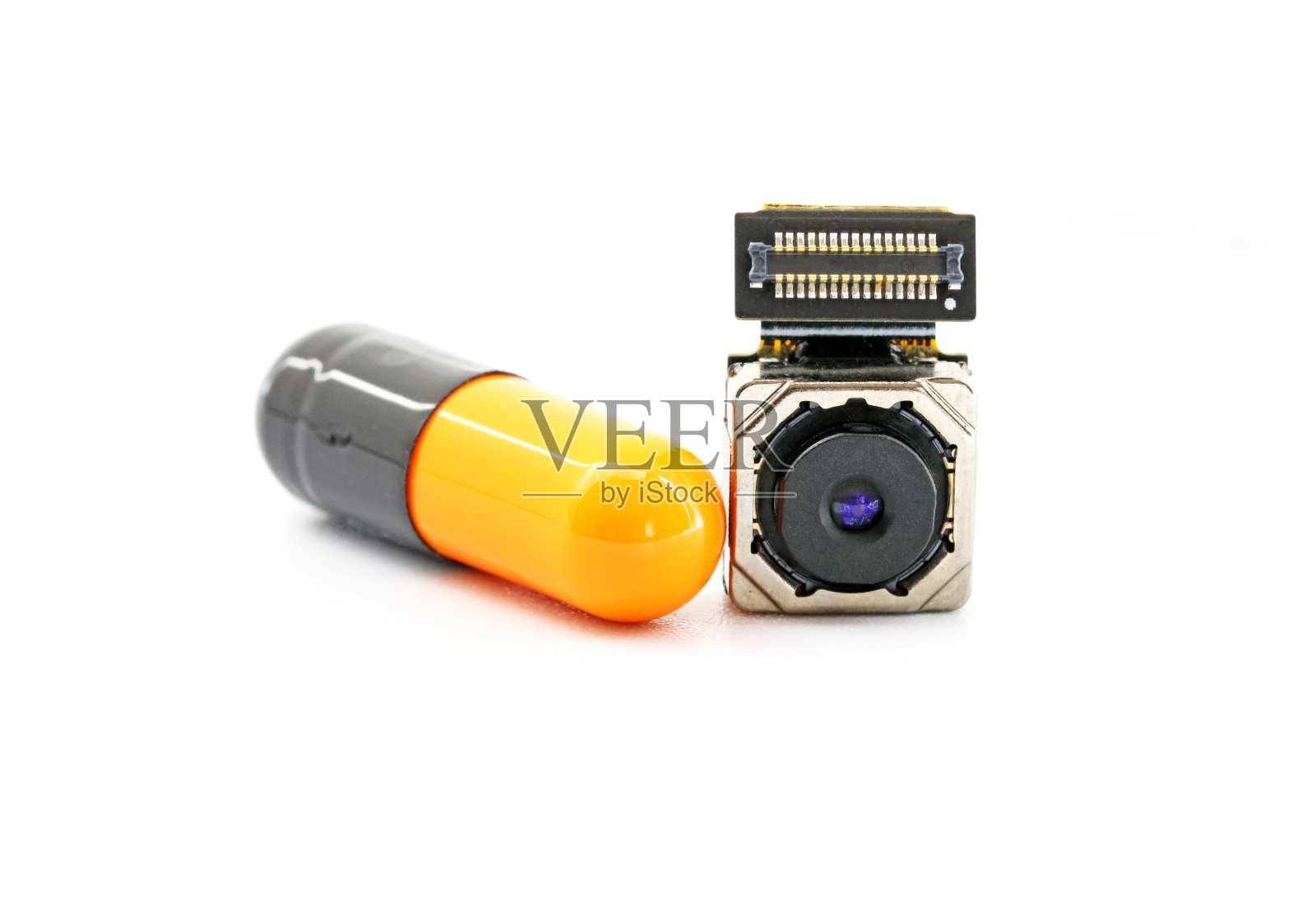 放在药片或药物旁边的手机摄像头照片摄影图片