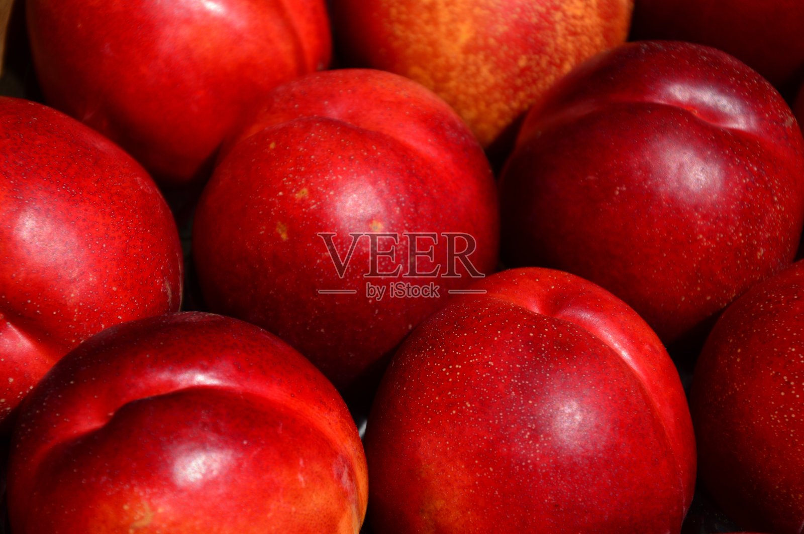 甜蜜多汁的油桃特写镜头照片摄影图片