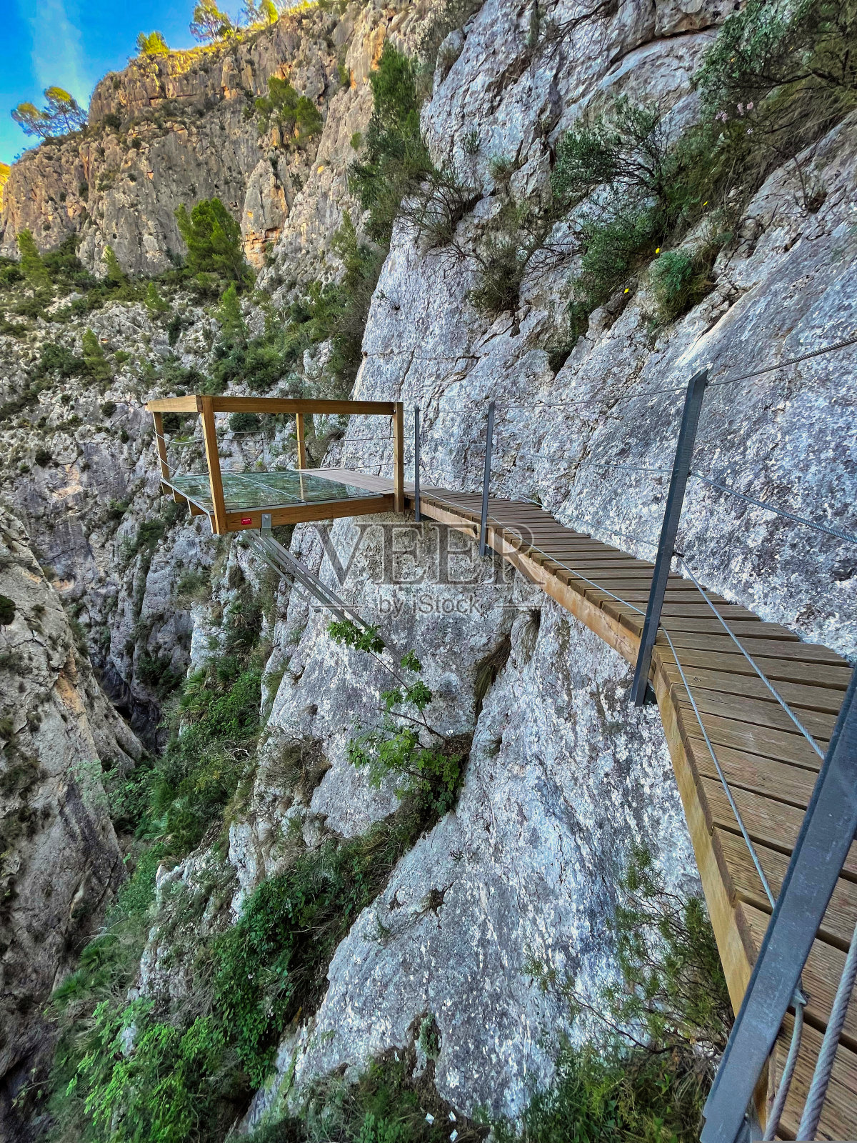 西班牙，科斯塔布兰卡，Relleu人行桥照片摄影图片