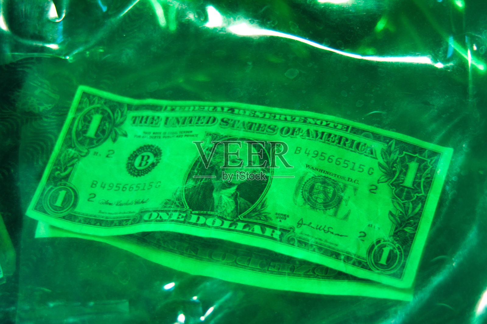 绿色的现金照片摄影图片