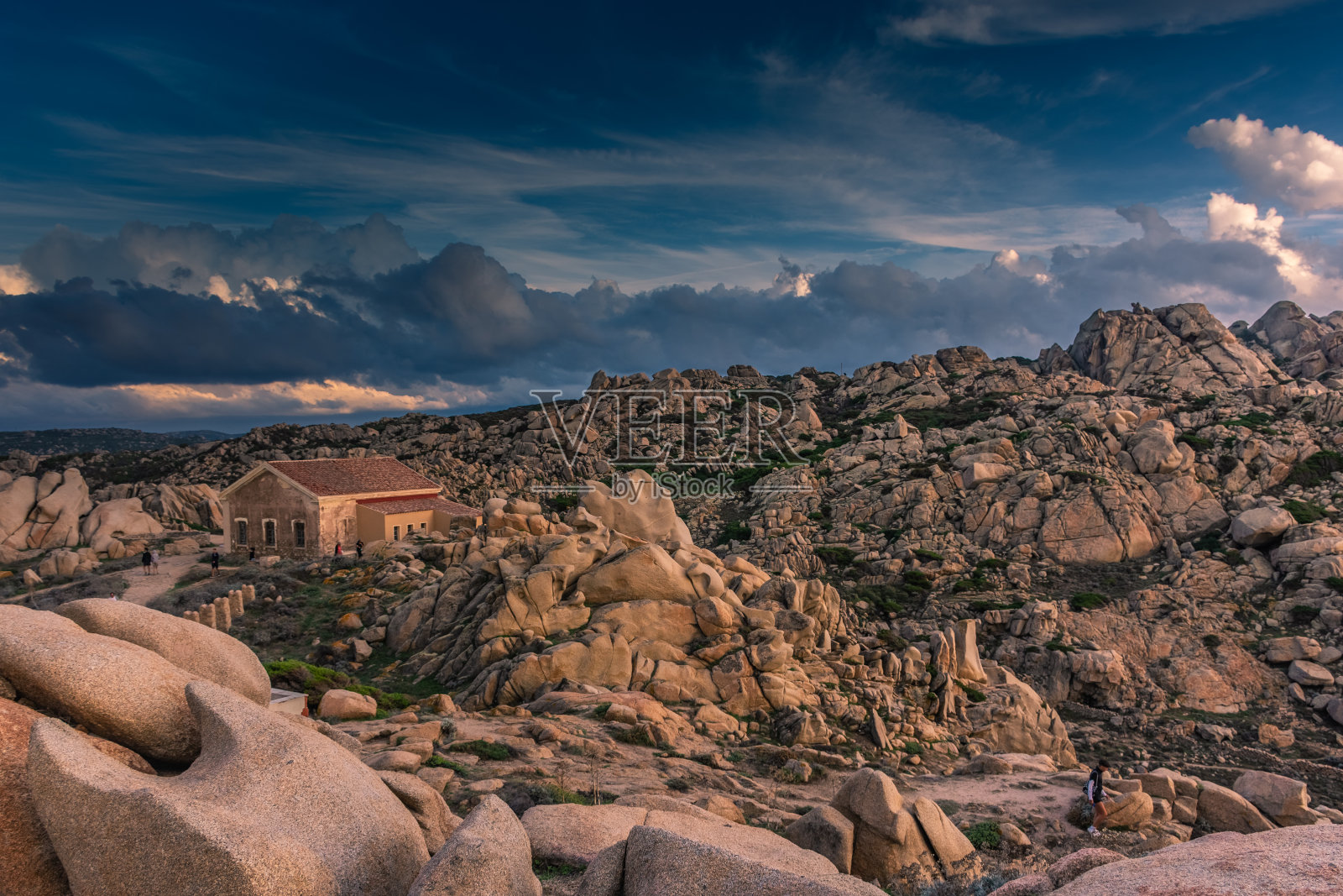 撒丁岛的月亮谷照片摄影图片