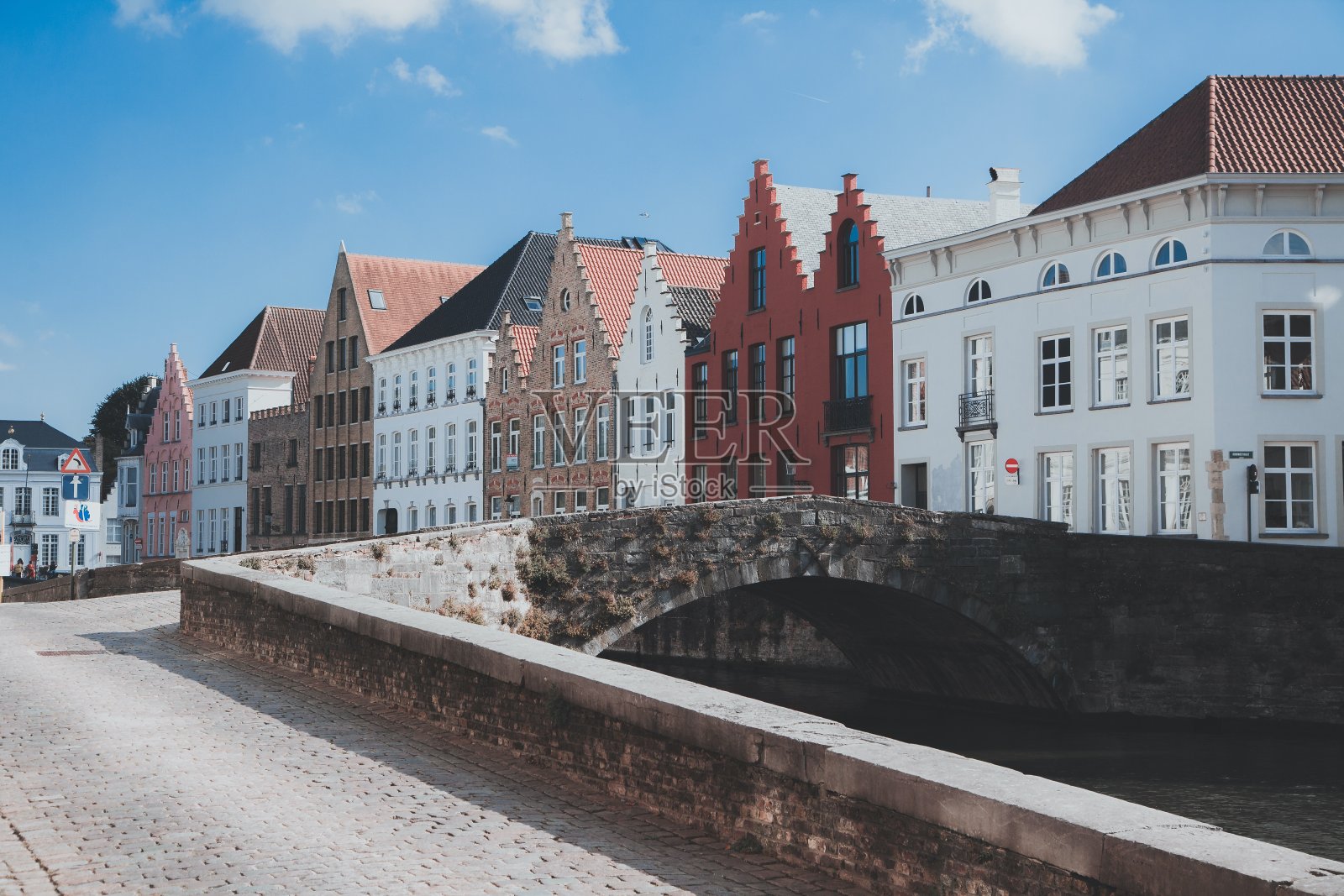 从比利时的布鲁日镇周围的景色照片摄影图片