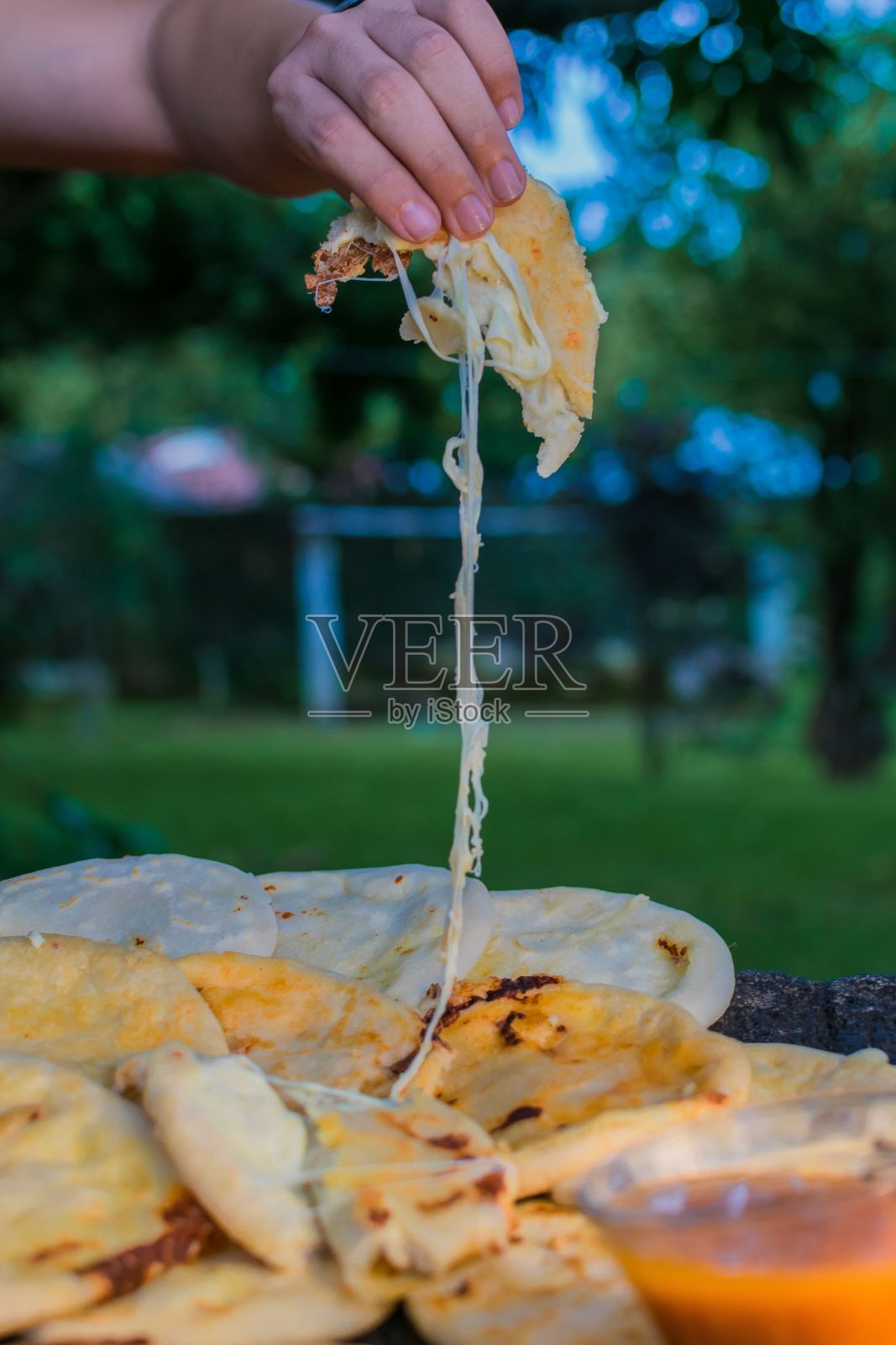 典型的萨尔瓦多人的菜照片摄影图片