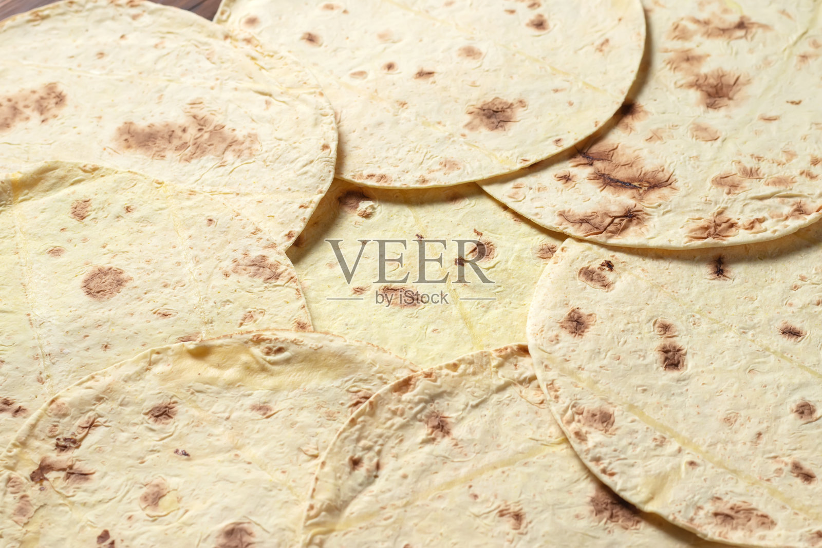 黄色玉米卷壳特写。纹理照片摄影图片