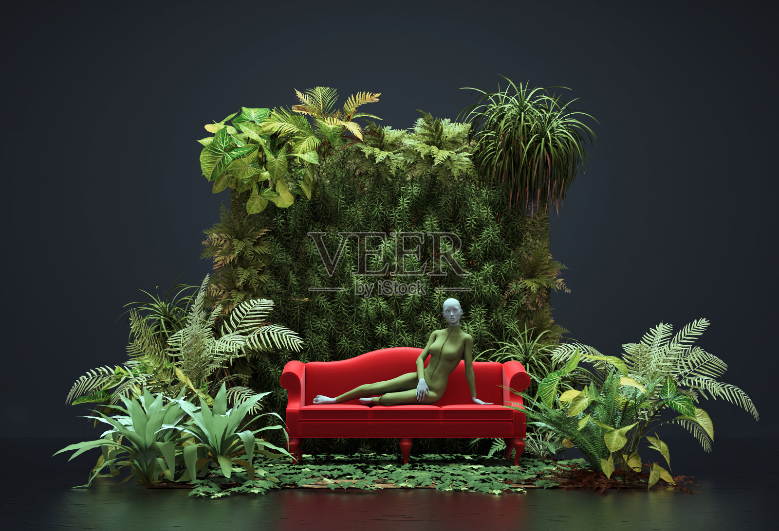 年轻女子在沙发上摆好姿势在绿叶位置。照片摄影图片