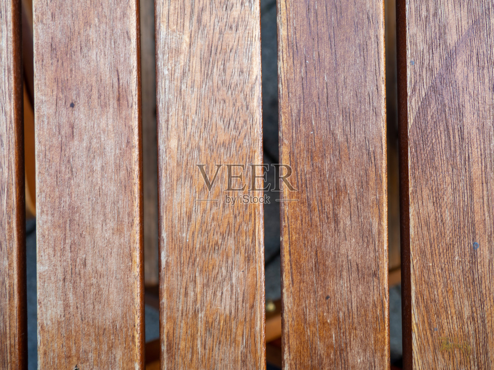 木质表面。木头的背景。由天然材料制成的凹凸不平的表面。照片摄影图片