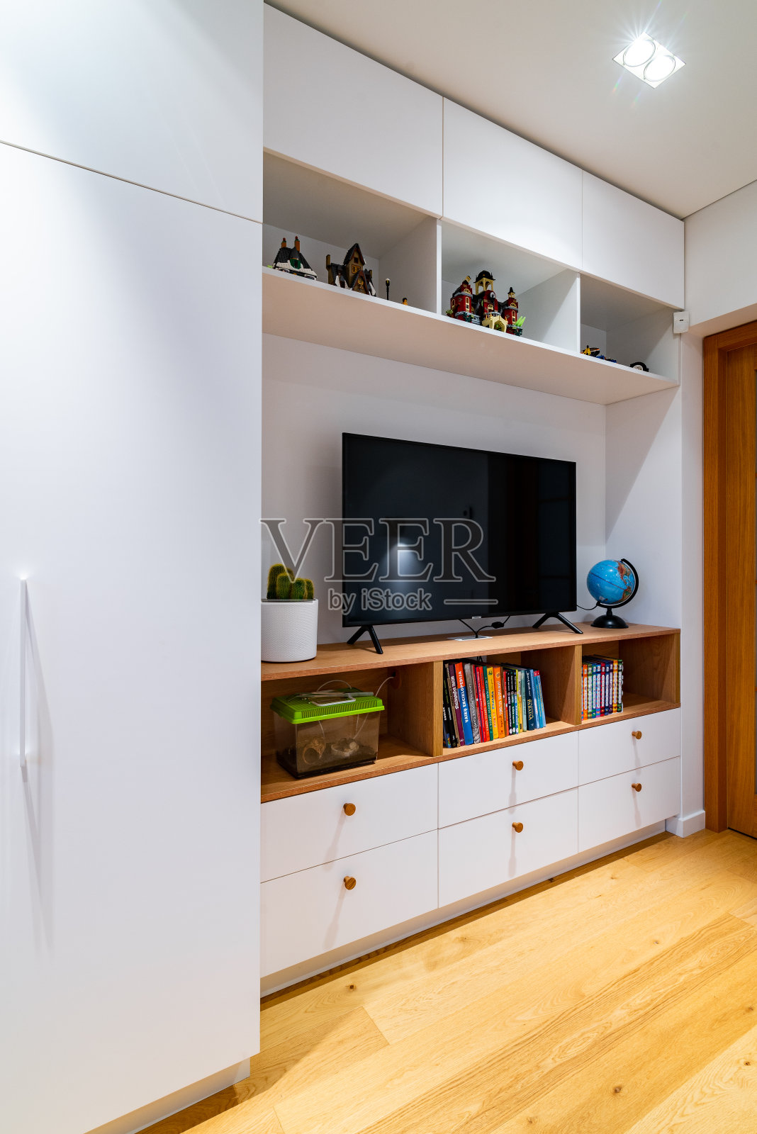 壁橱和抽屉照片摄影图片