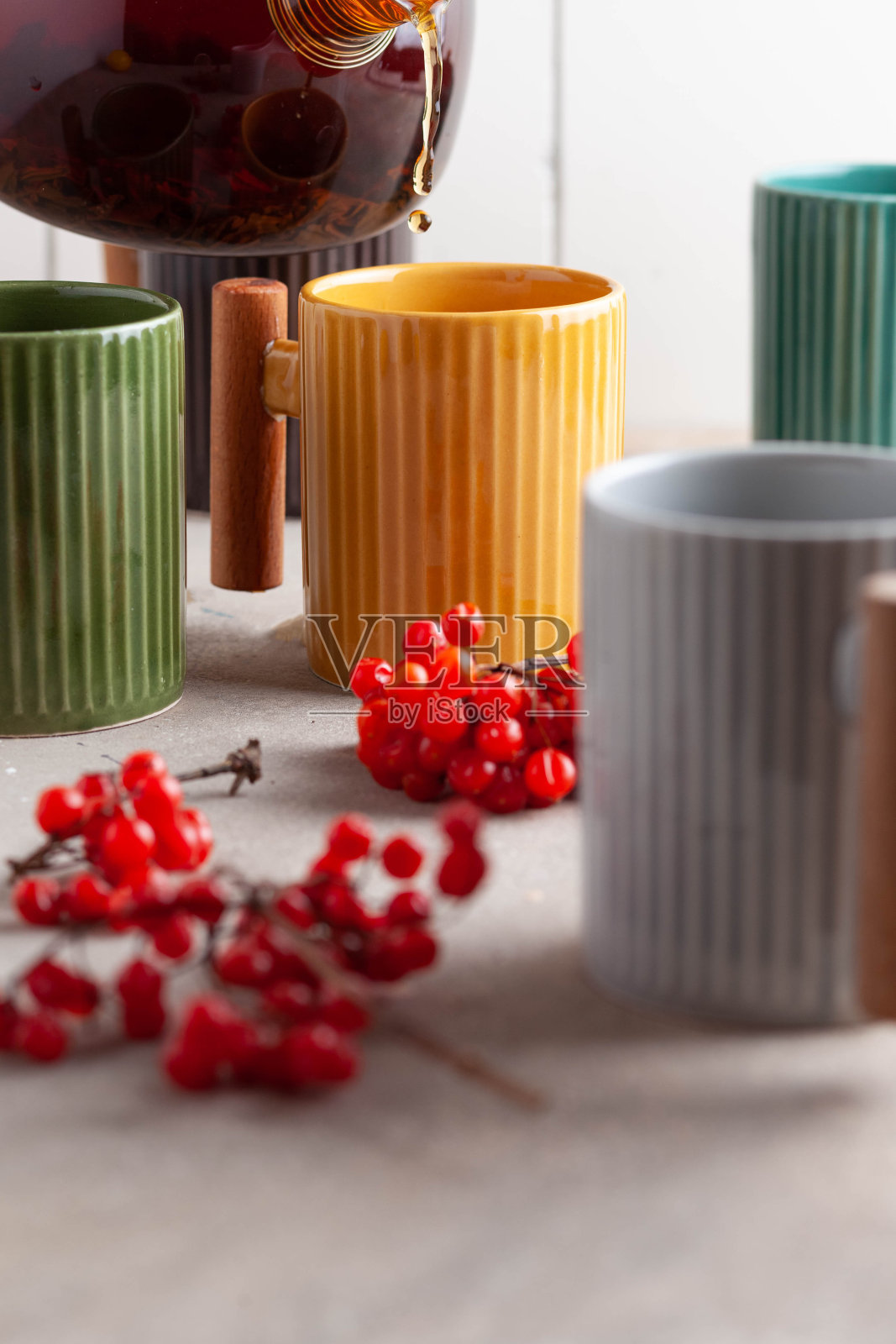 五颜六色的茶杯照片摄影图片