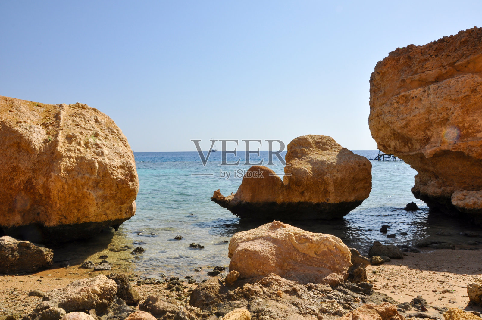 红海边的埃及酒店，沙姆沙伊赫照片摄影图片