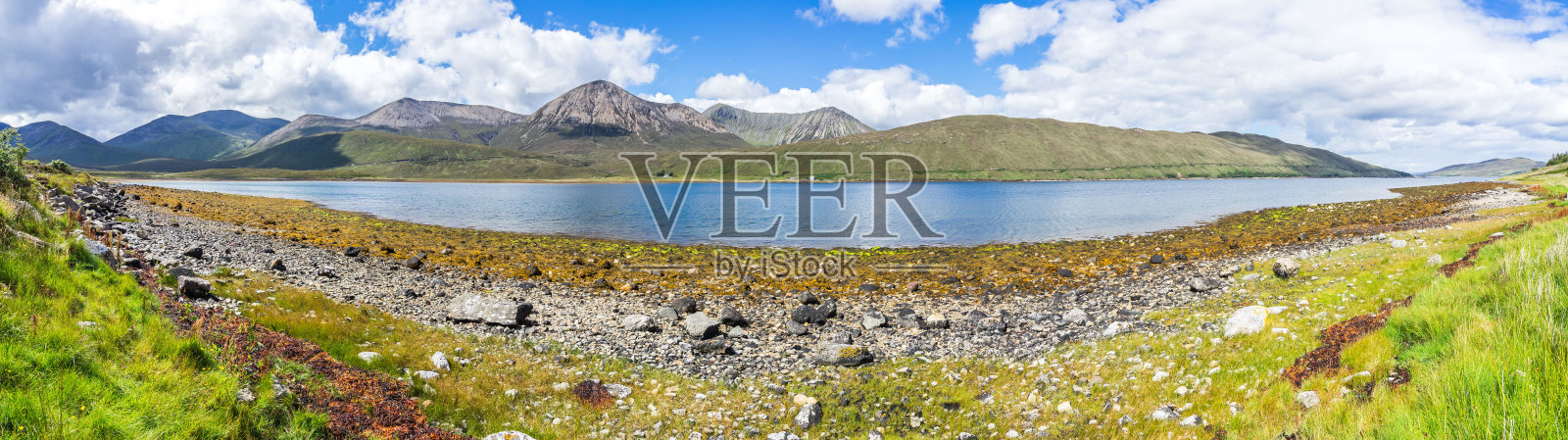 全景的阿诺特湖，斯凯岛，苏格兰照片摄影图片