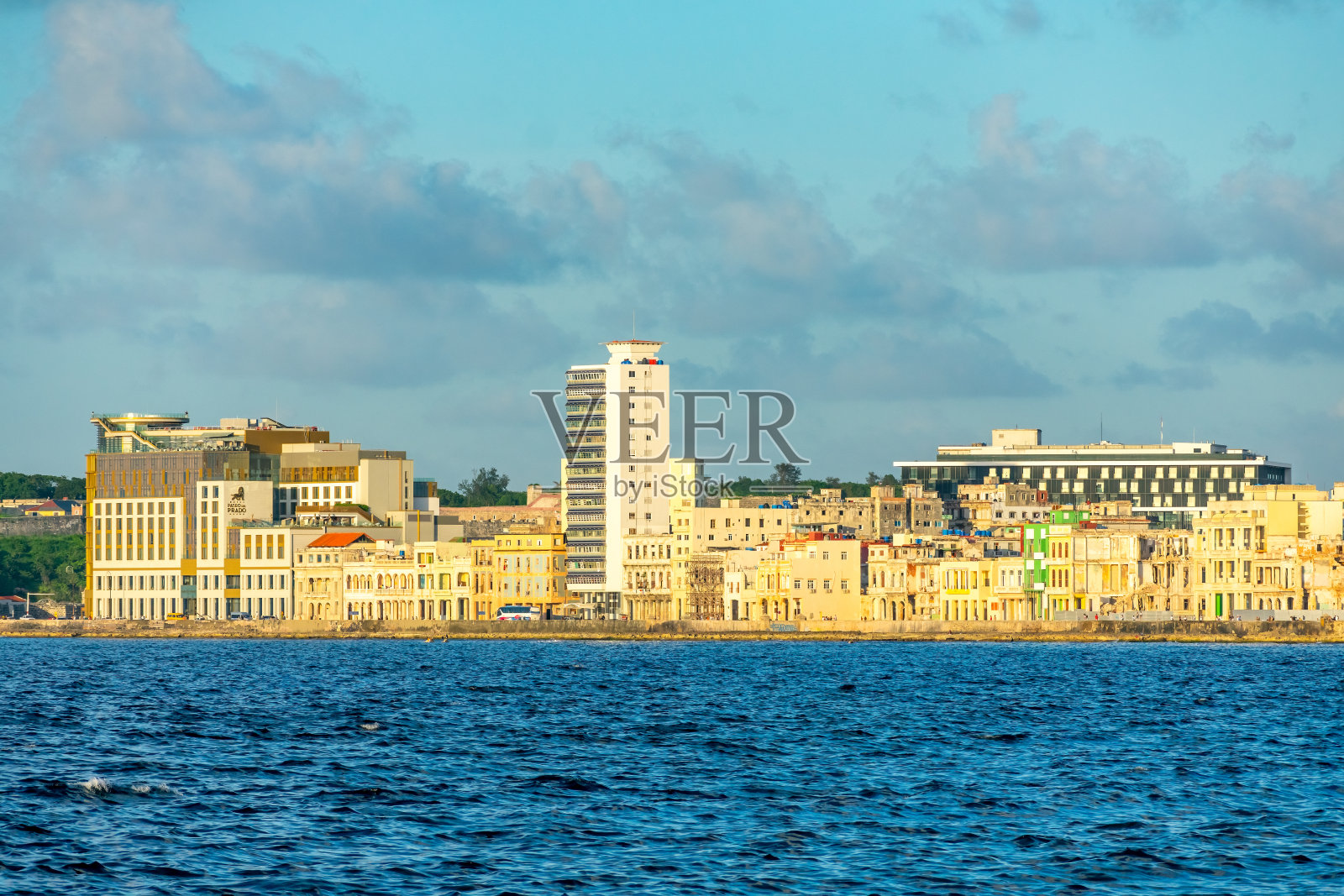 哈瓦那的海滨照片摄影图片