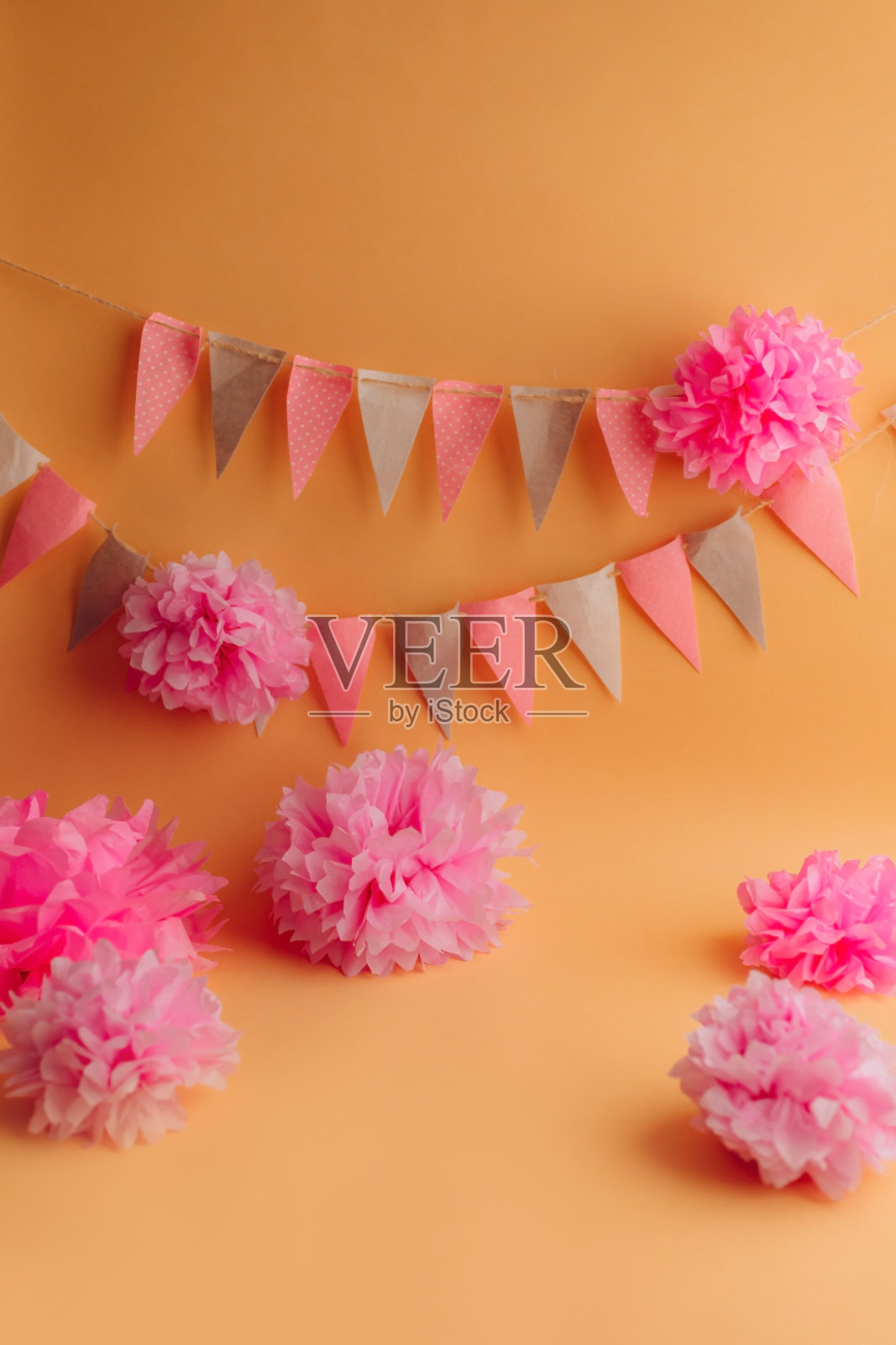 生日庆典的装饰，米色和粉红色照片摄影图片