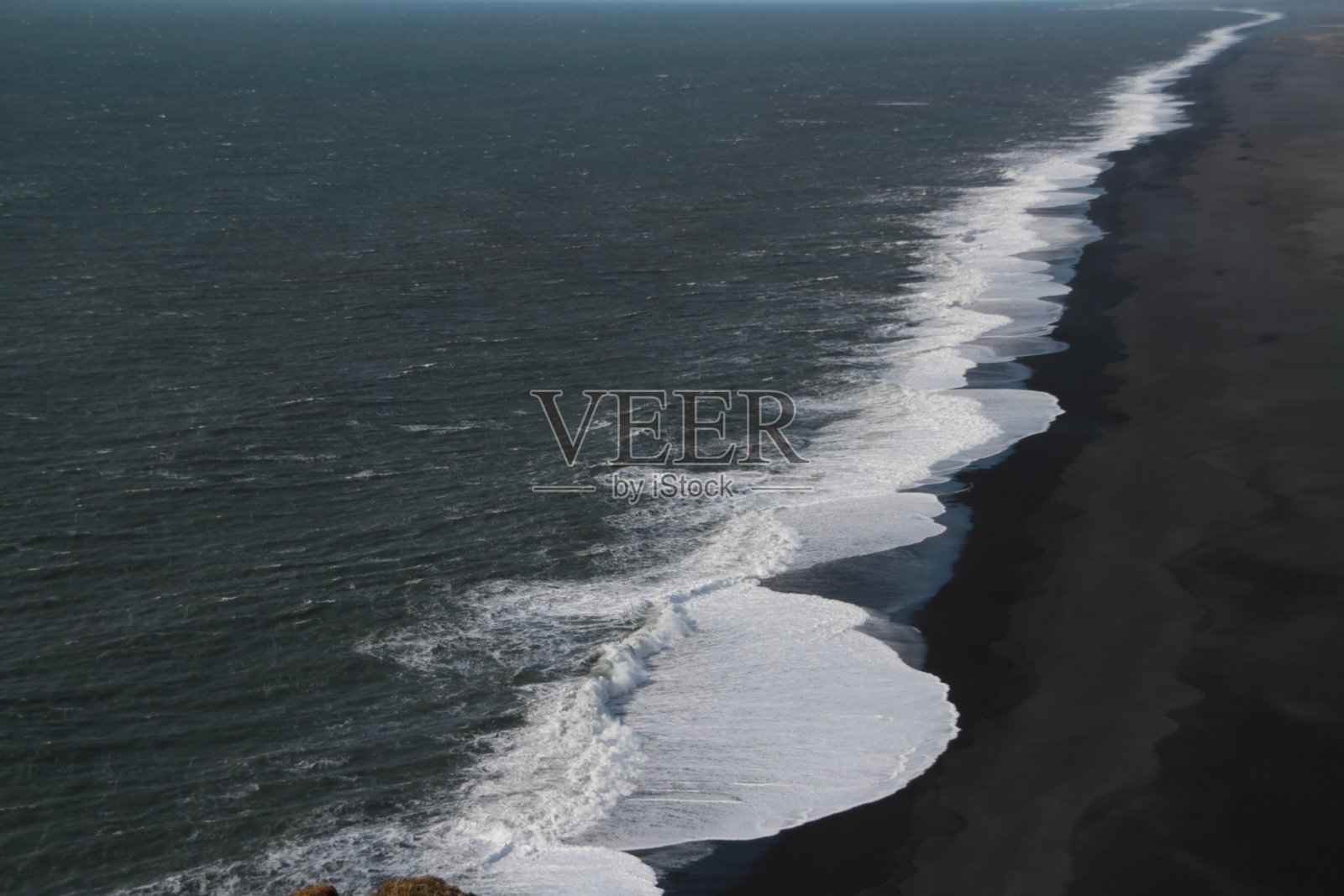 令人惊叹的冰岛景观与寒冷的海岸照片摄影图片