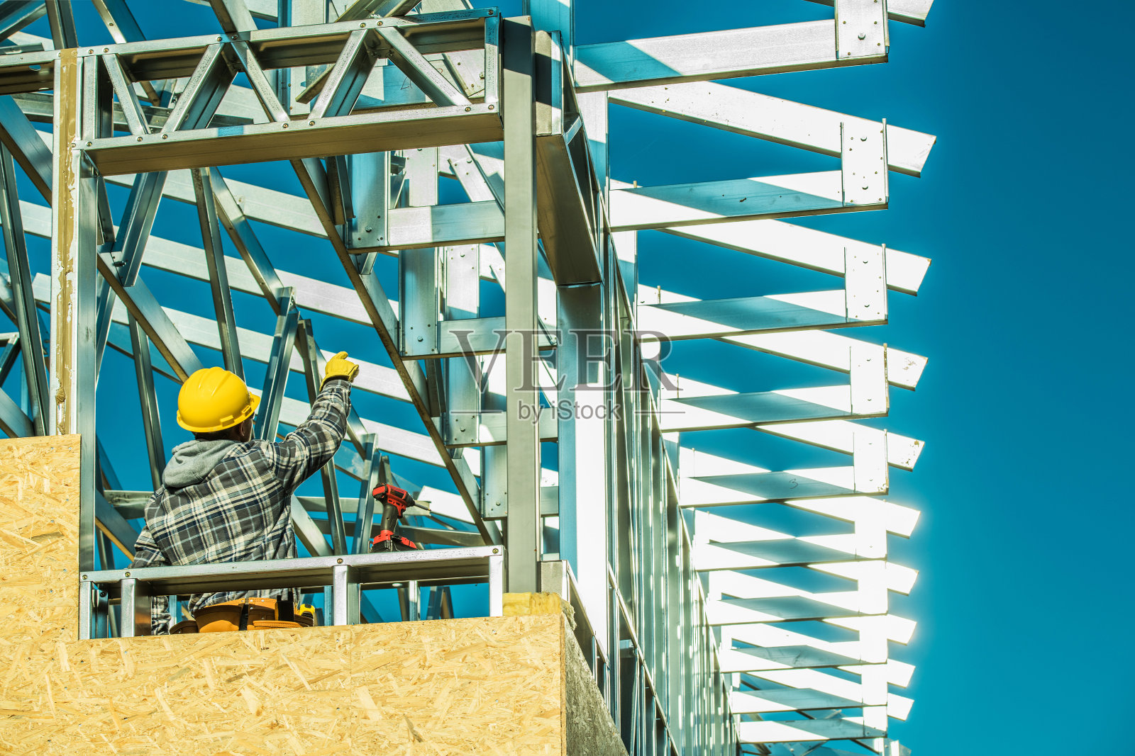 在建建筑屋顶钢框架结构照片摄影图片