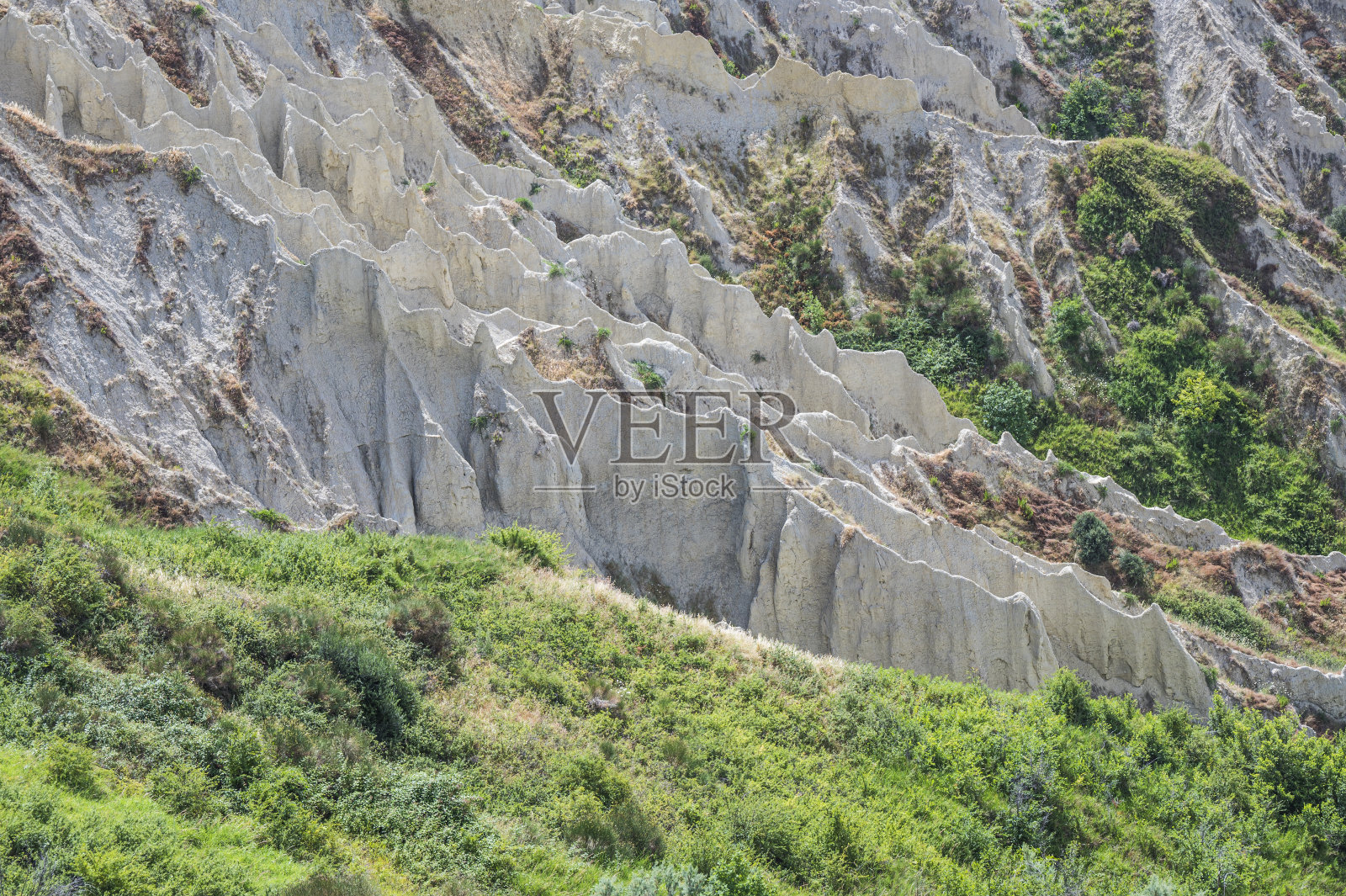 阿特里的calanchi di Atri有着令人惊叹的粘土构造照片摄影图片