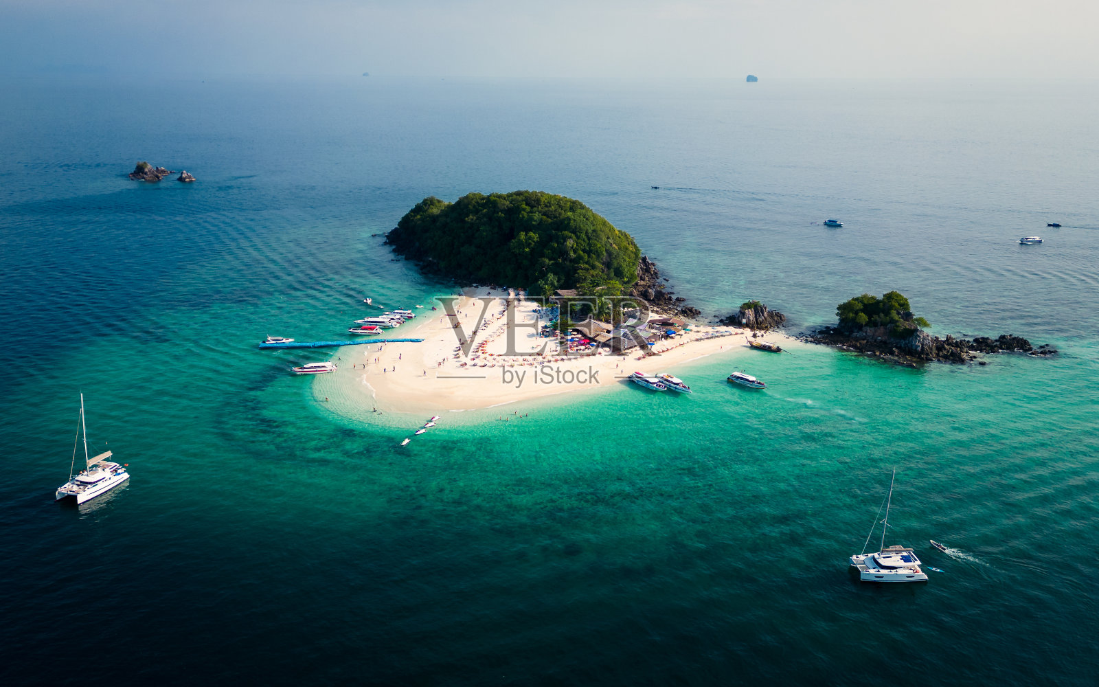 Koh Khai Nok岛，泰国普吉岛，热带岛，鸟瞰图照片摄影图片