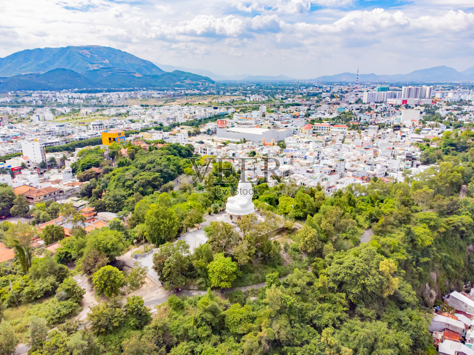 旅游胜地芽庄。照片摄影图片