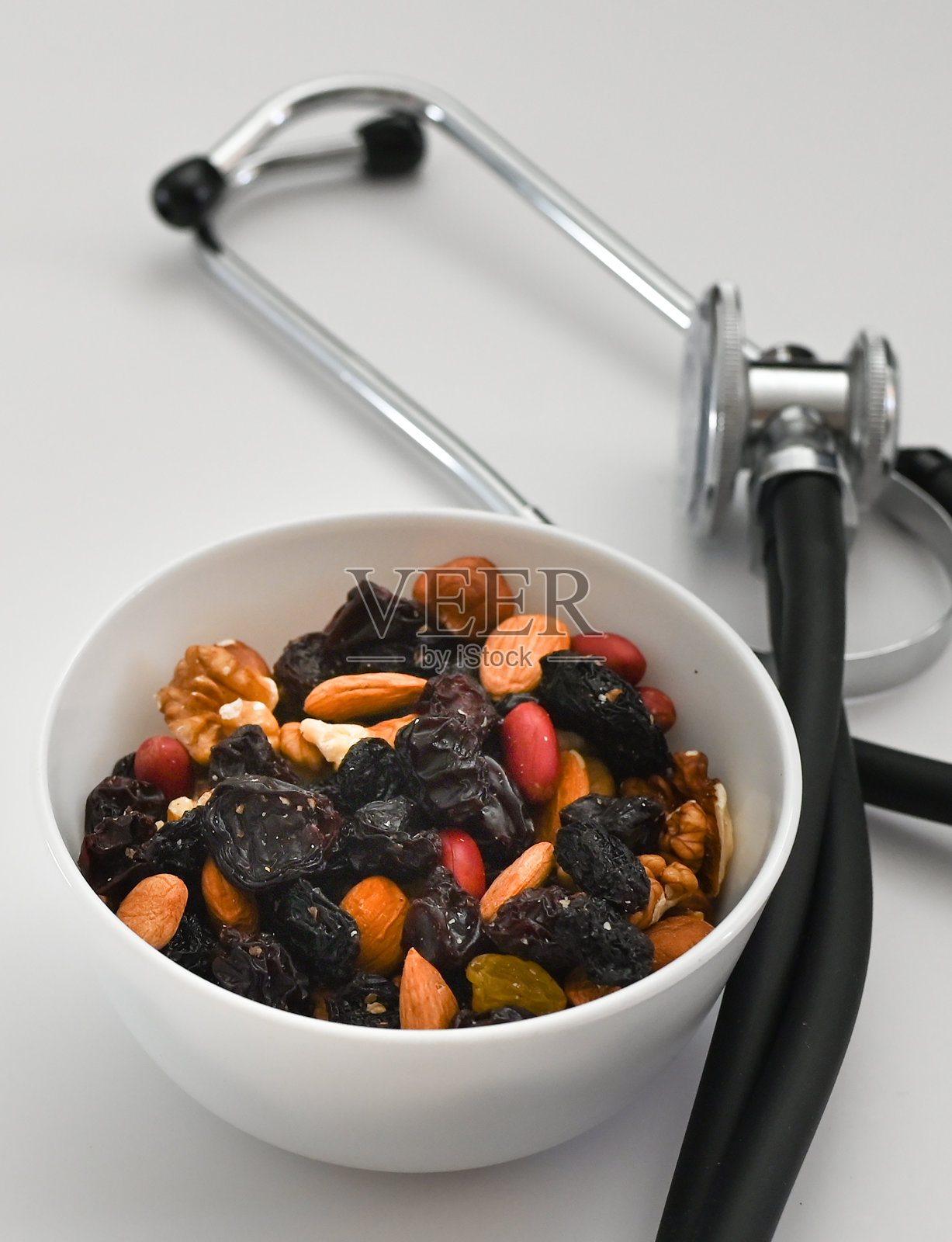 新鲜水果和蔬菜的俯视图。卫生保健。均衡的饮食。照片摄影图片