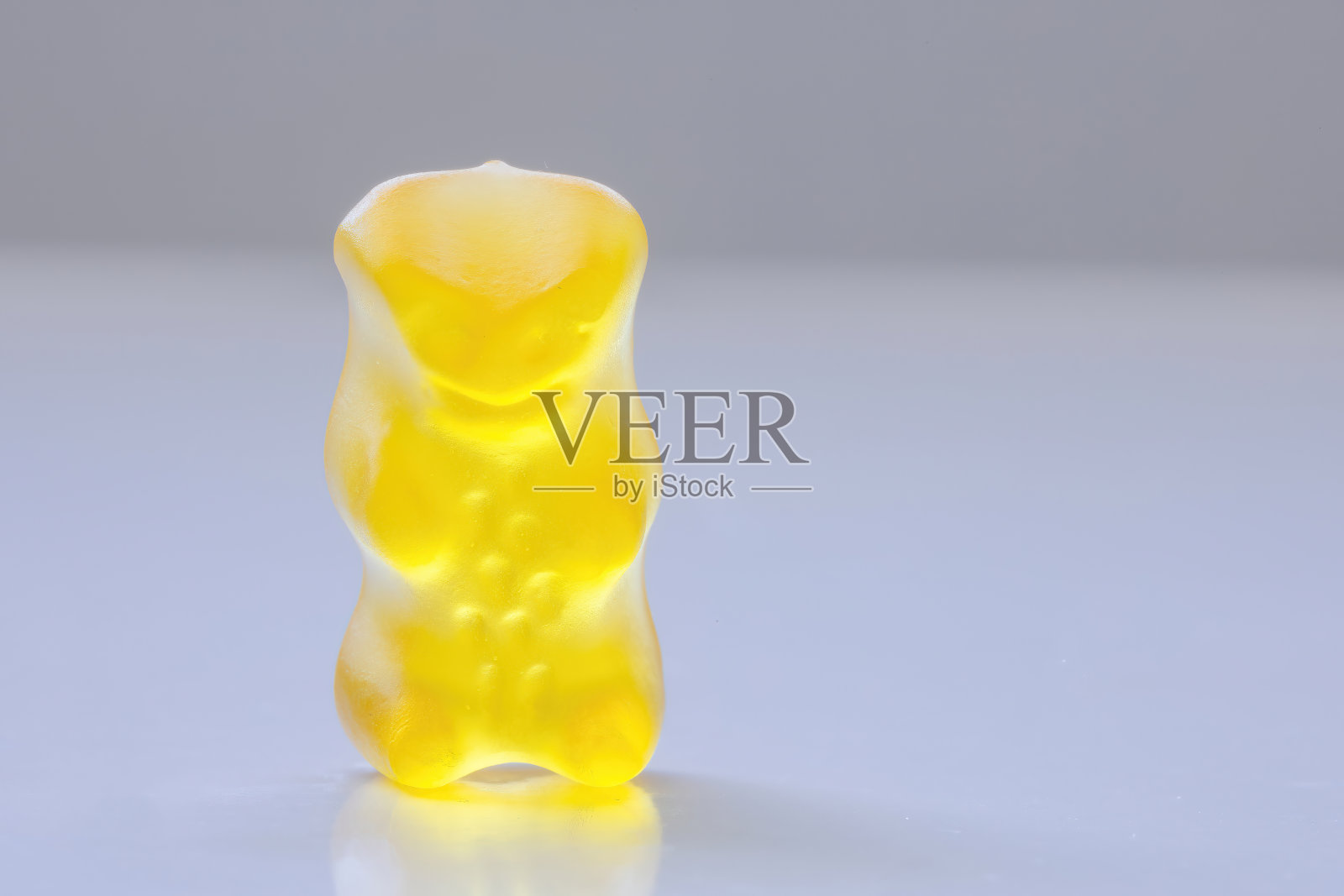 黄色小熊软糖水果味照片摄影图片