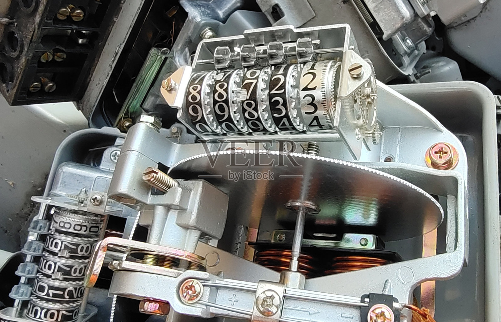 电表设备损坏。照片摄影图片