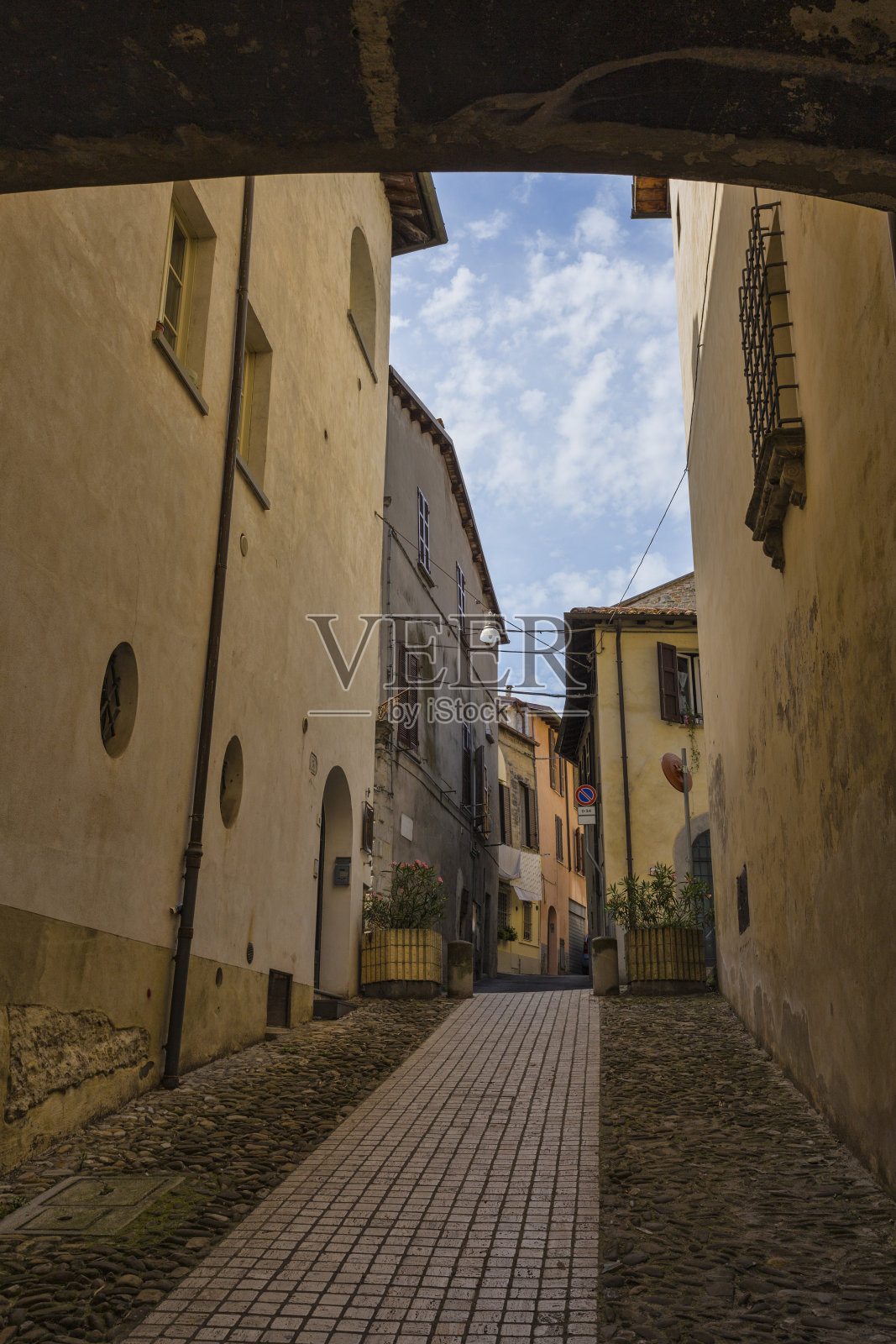 托斯卡纳的一条意大利街道照片摄影图片