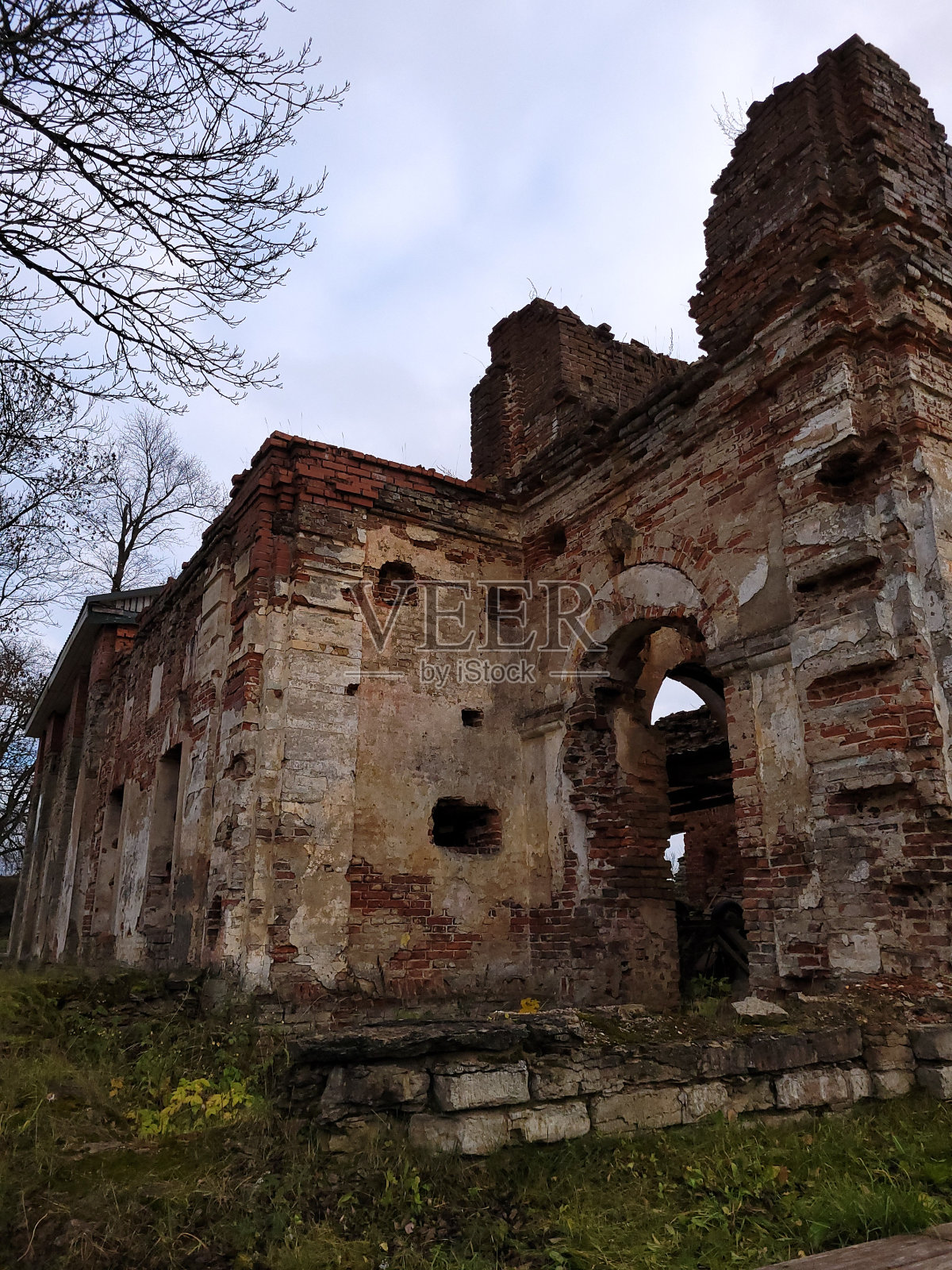 城堡中的教堂#2照片摄影图片