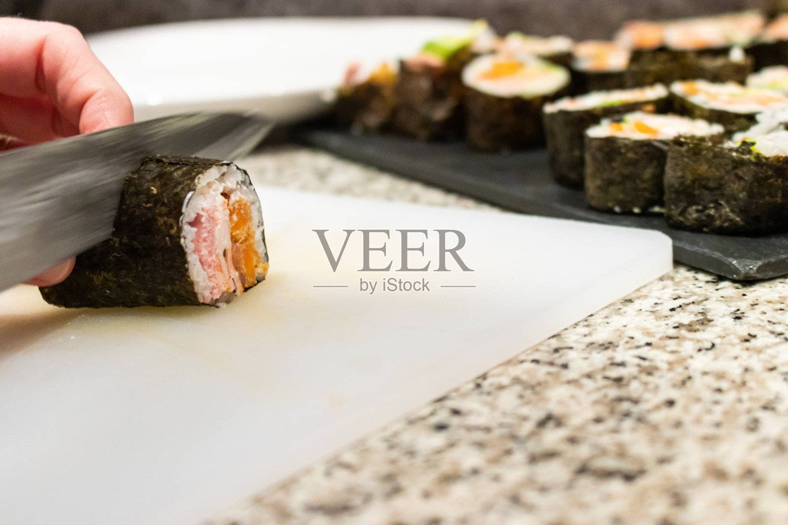 选择性聚焦的镜头，开胃和美味的寿司食物照片摄影图片