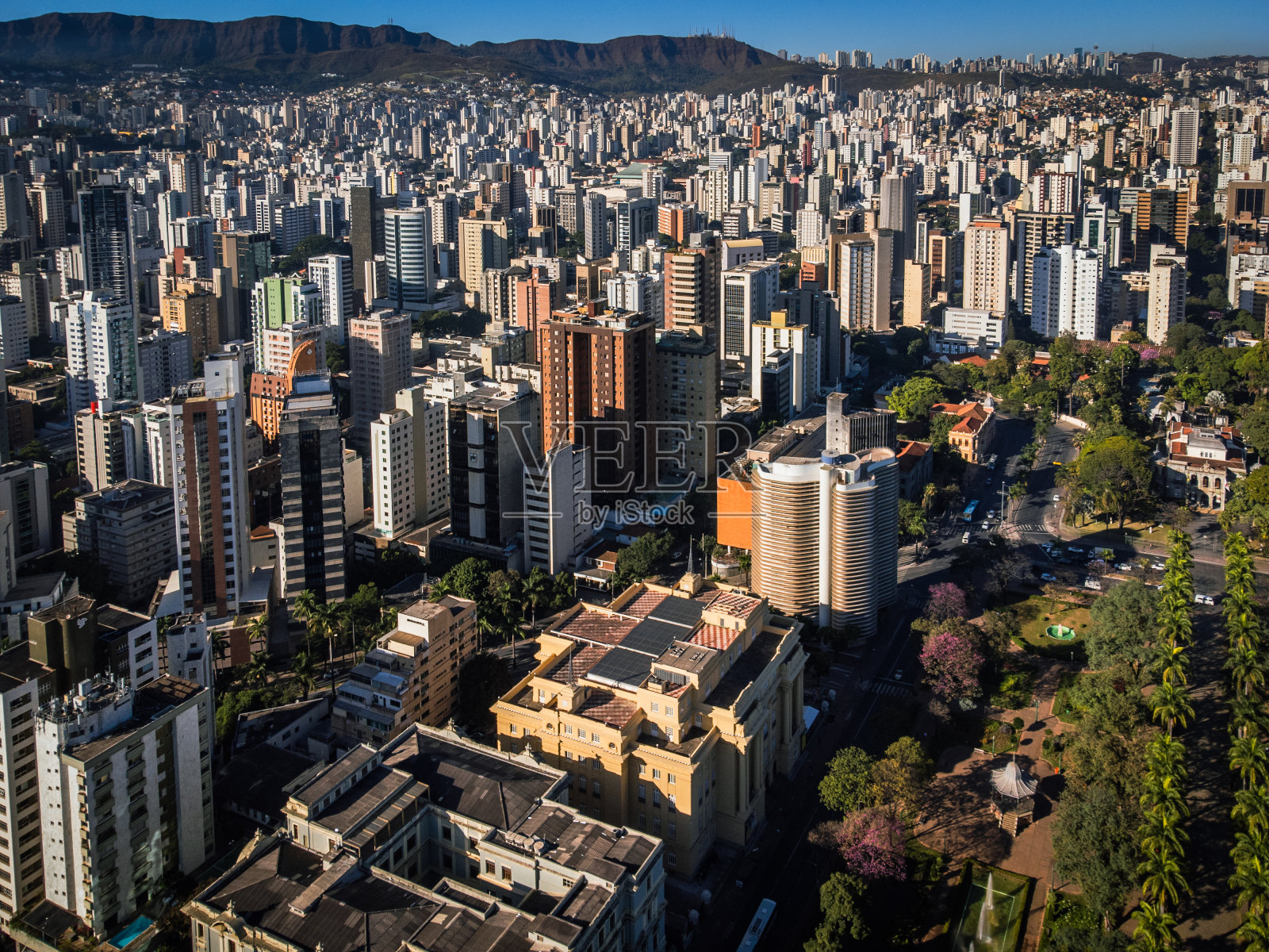 贝洛奥里藏特的城市景观照片摄影图片
