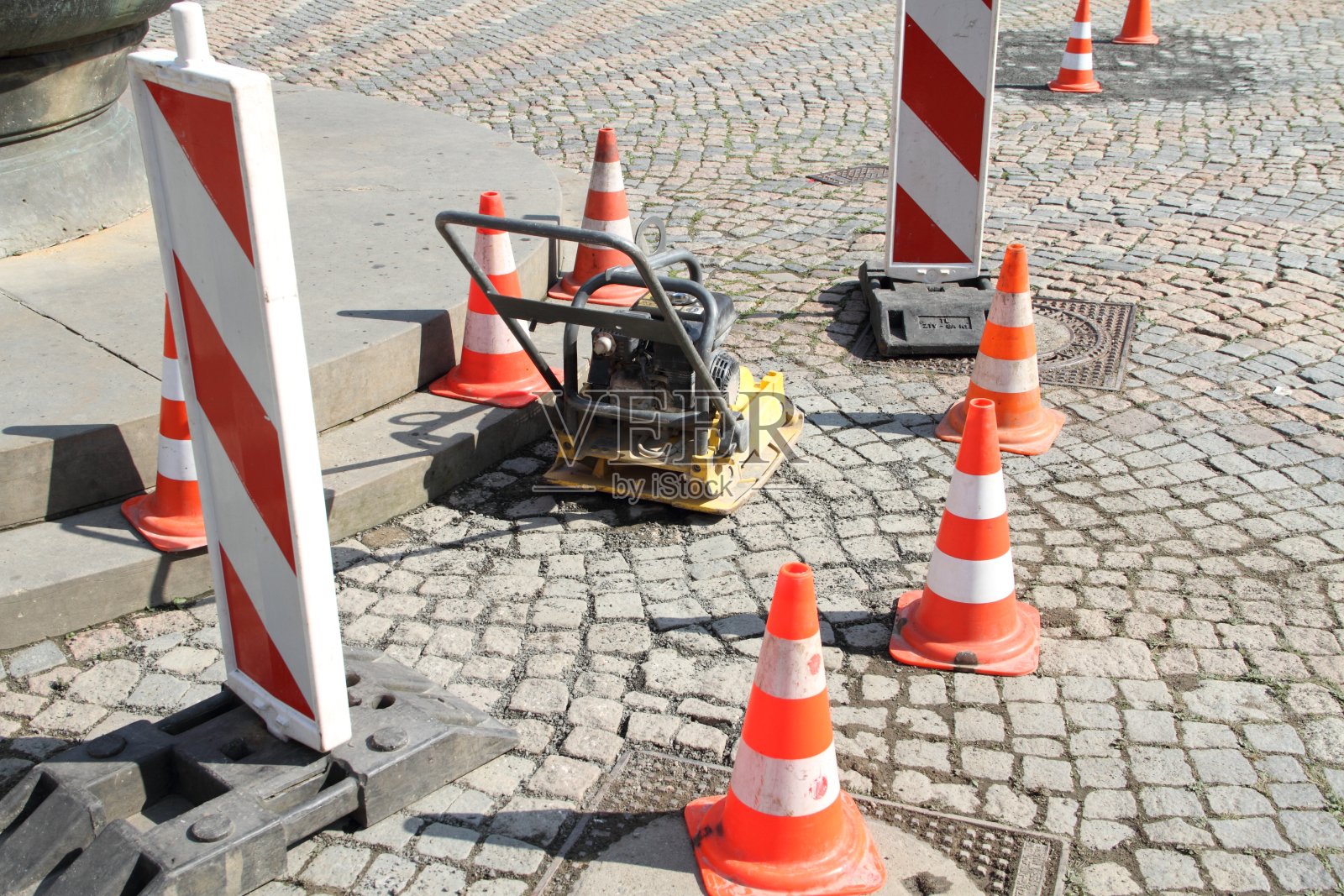 一个地方正在重新铺设照片摄影图片