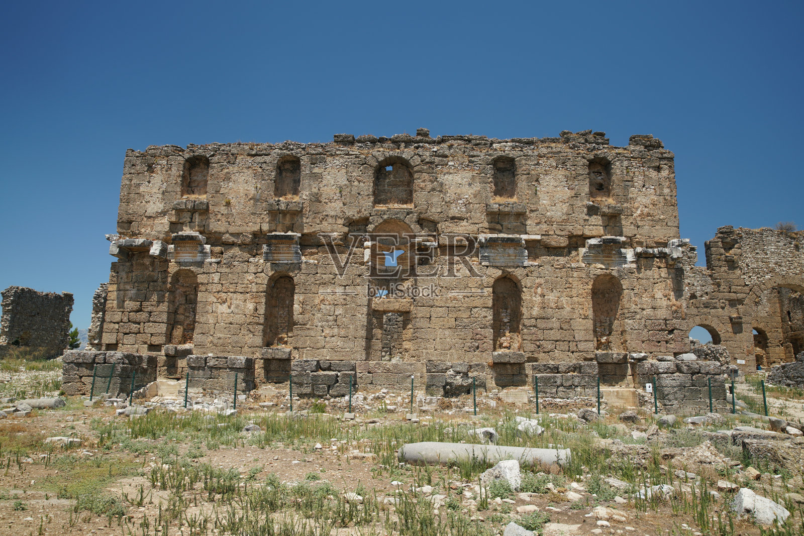 图尔基耶安塔利亚的阿斯潘多斯古城照片摄影图片