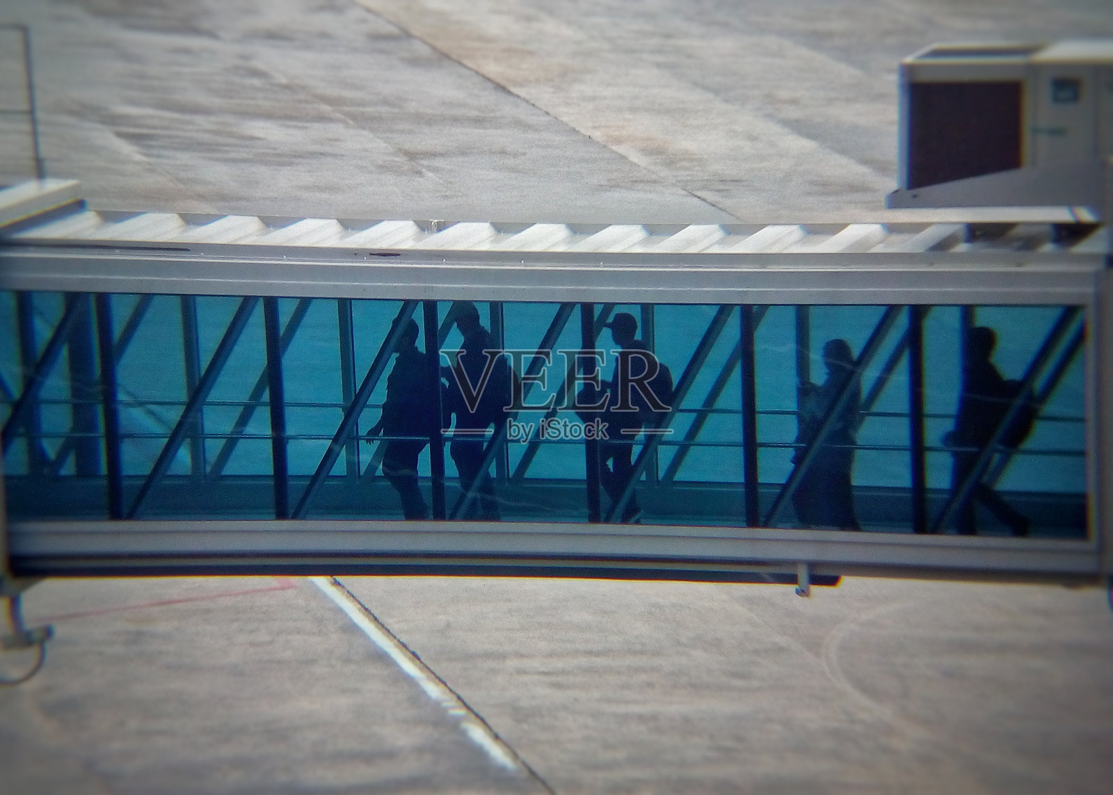 登机桥照片摄影图片