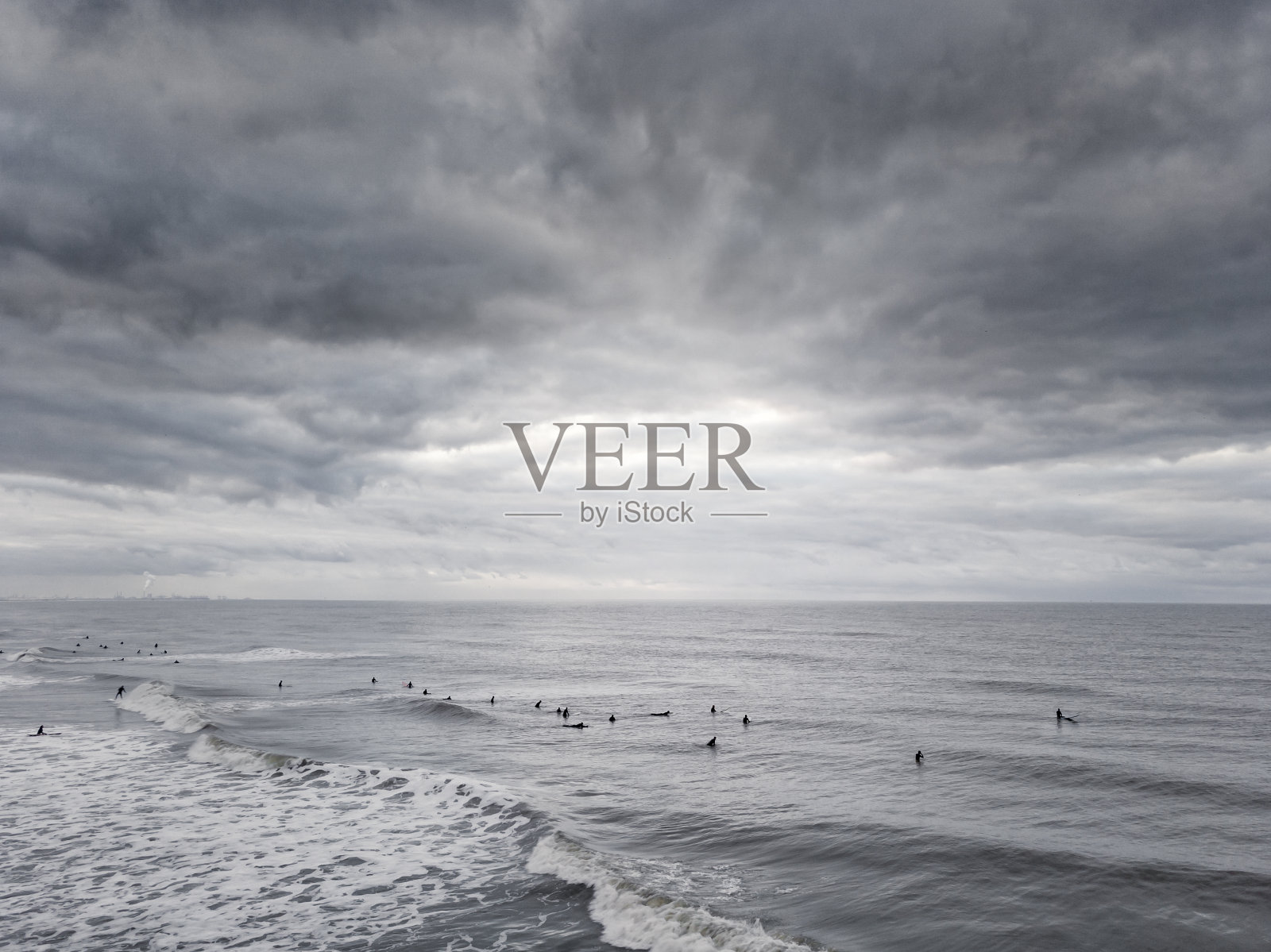 斯海弗宁根北海的冲浪者照片摄影图片