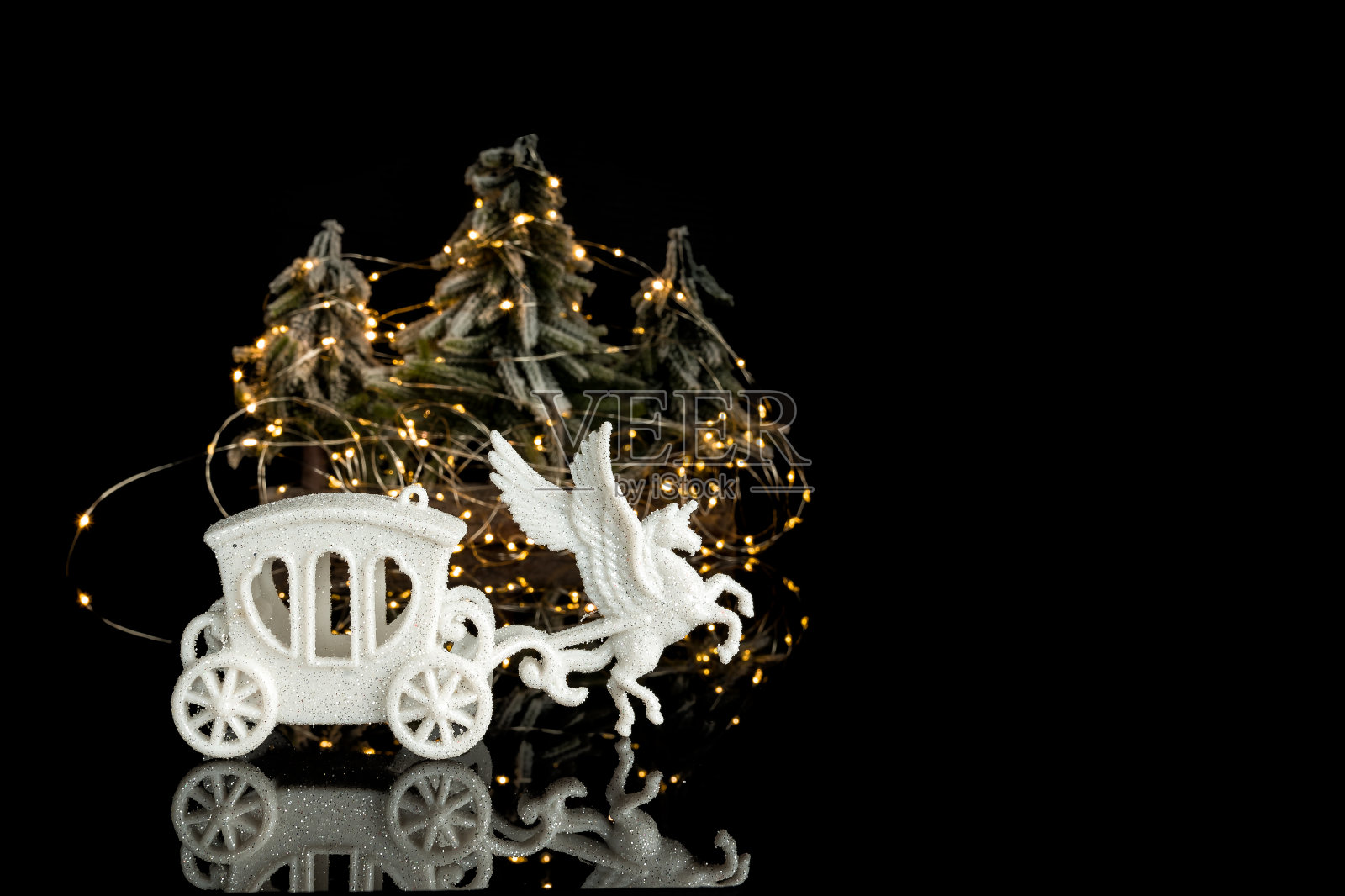 背景圣诞装饰品，特写圣诞玩具照片摄影图片