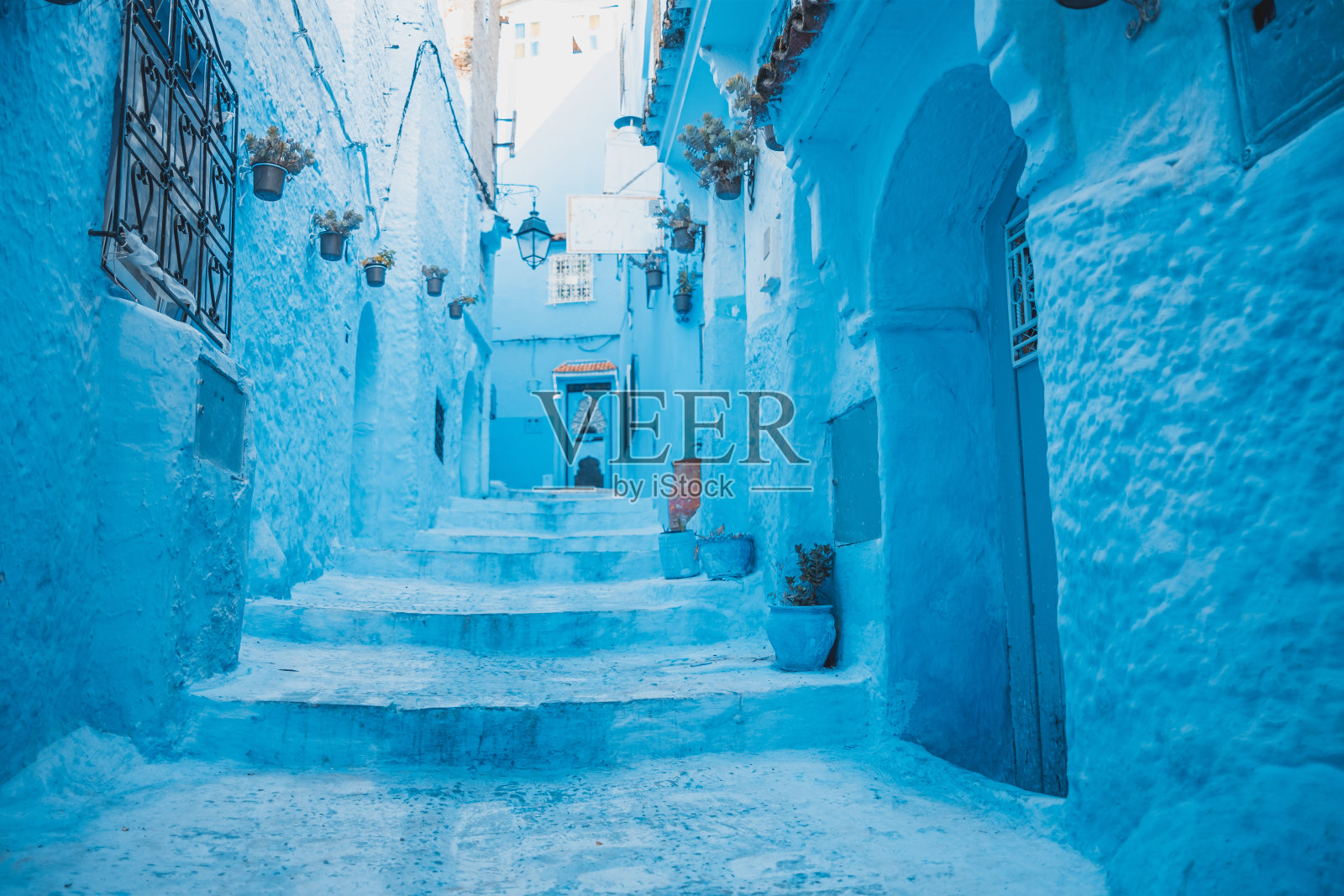 Chefchaouen传统的蓝墙房子照片摄影图片