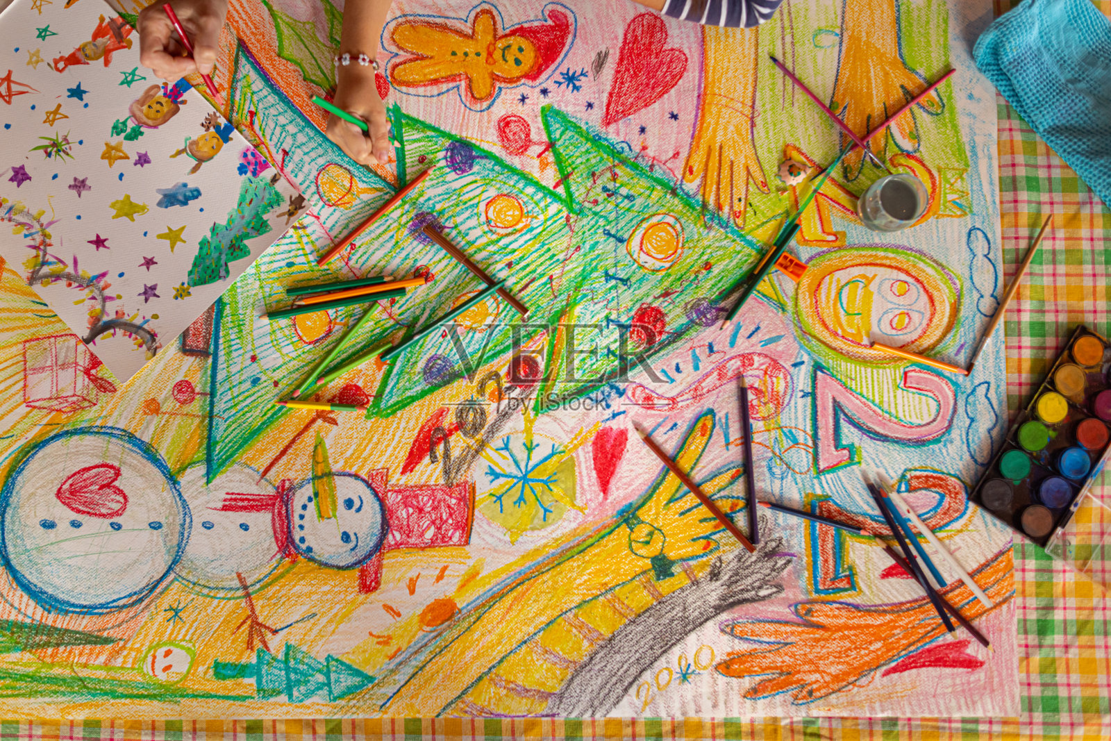 2023年创意圣诞帖子插画图片素材