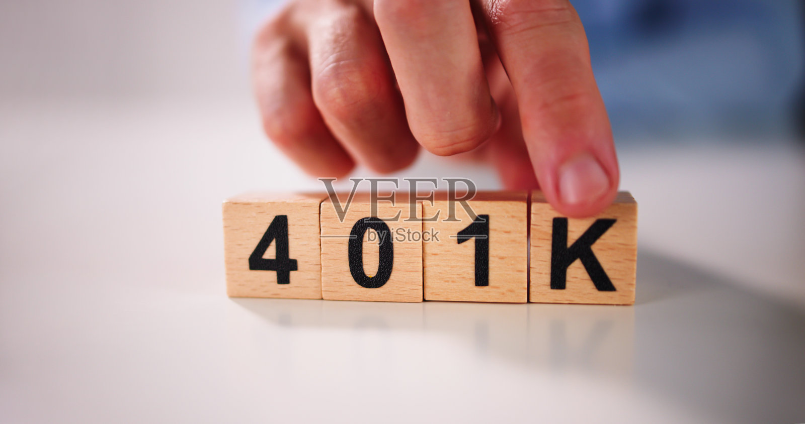 选K字母的人照片摄影图片