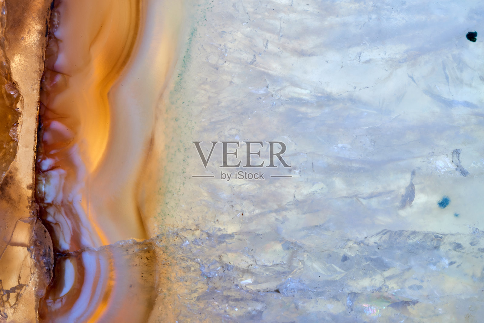 绿色水晶微距摄影，适合设计元素。-1.jpg照片摄影图片