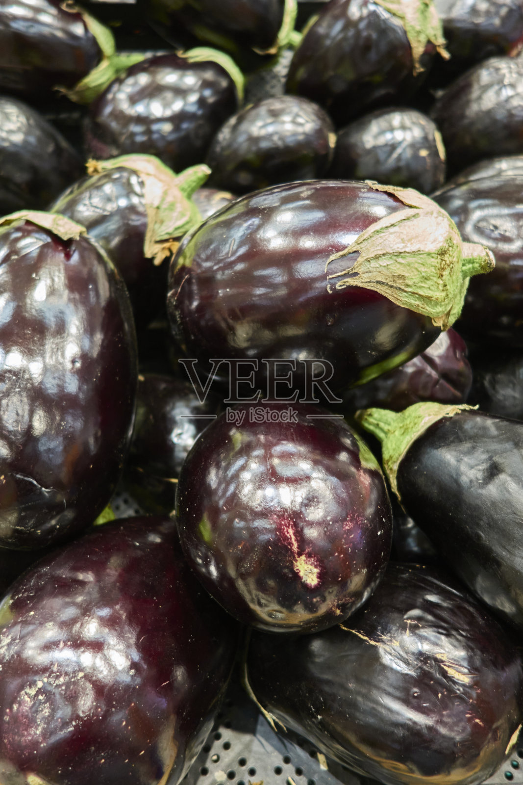 新鲜，成熟的茄子照片摄影图片