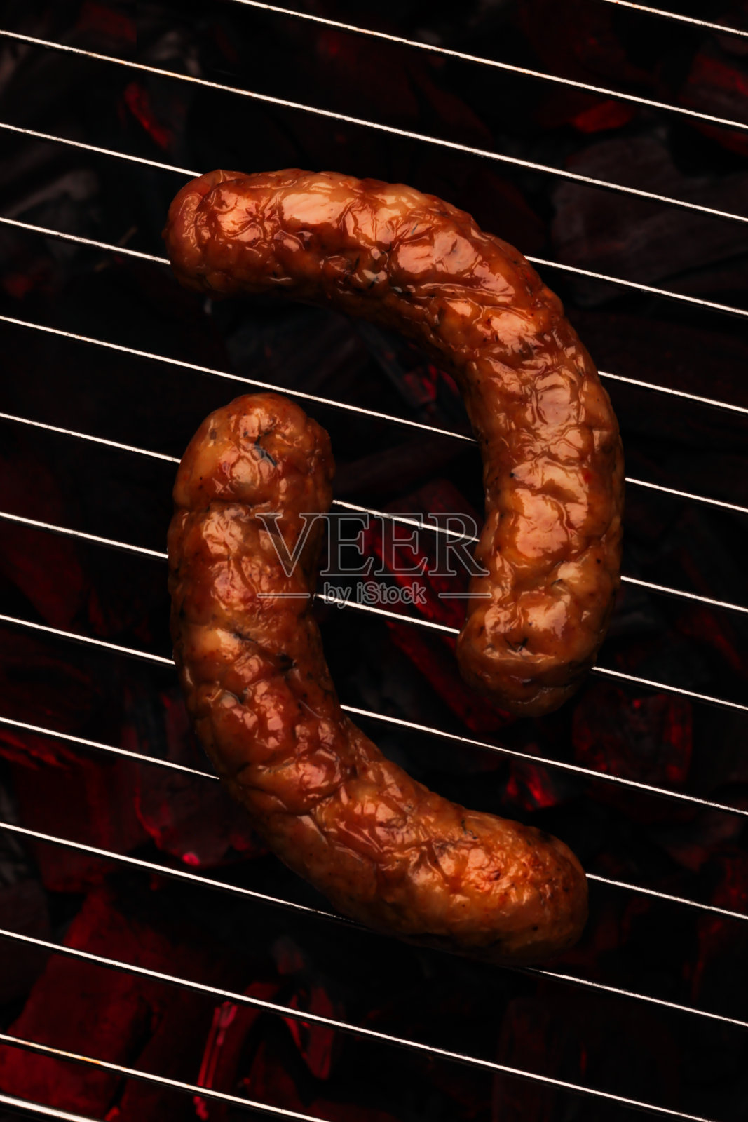 烤的肉。照片摄影图片