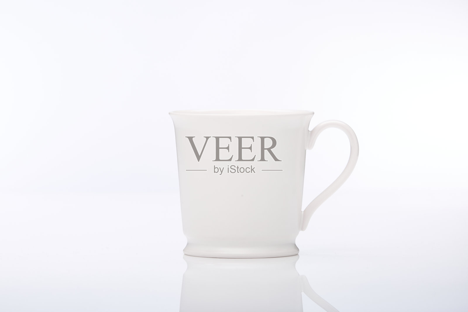 白色背景的咖啡杯。照片摄影图片