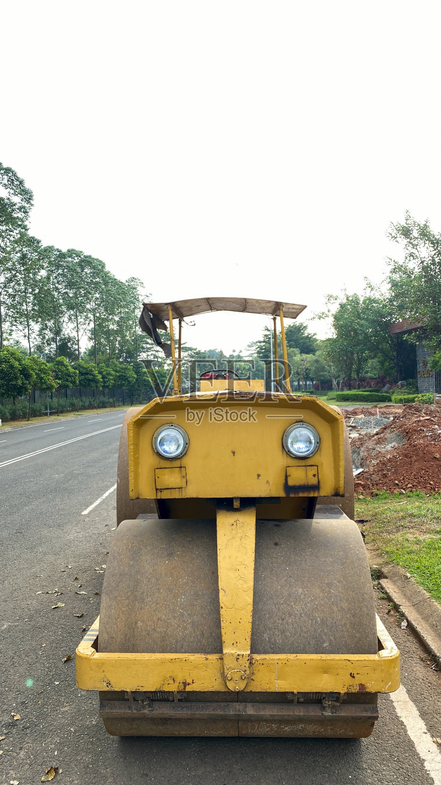 黄色压路机照片摄影图片