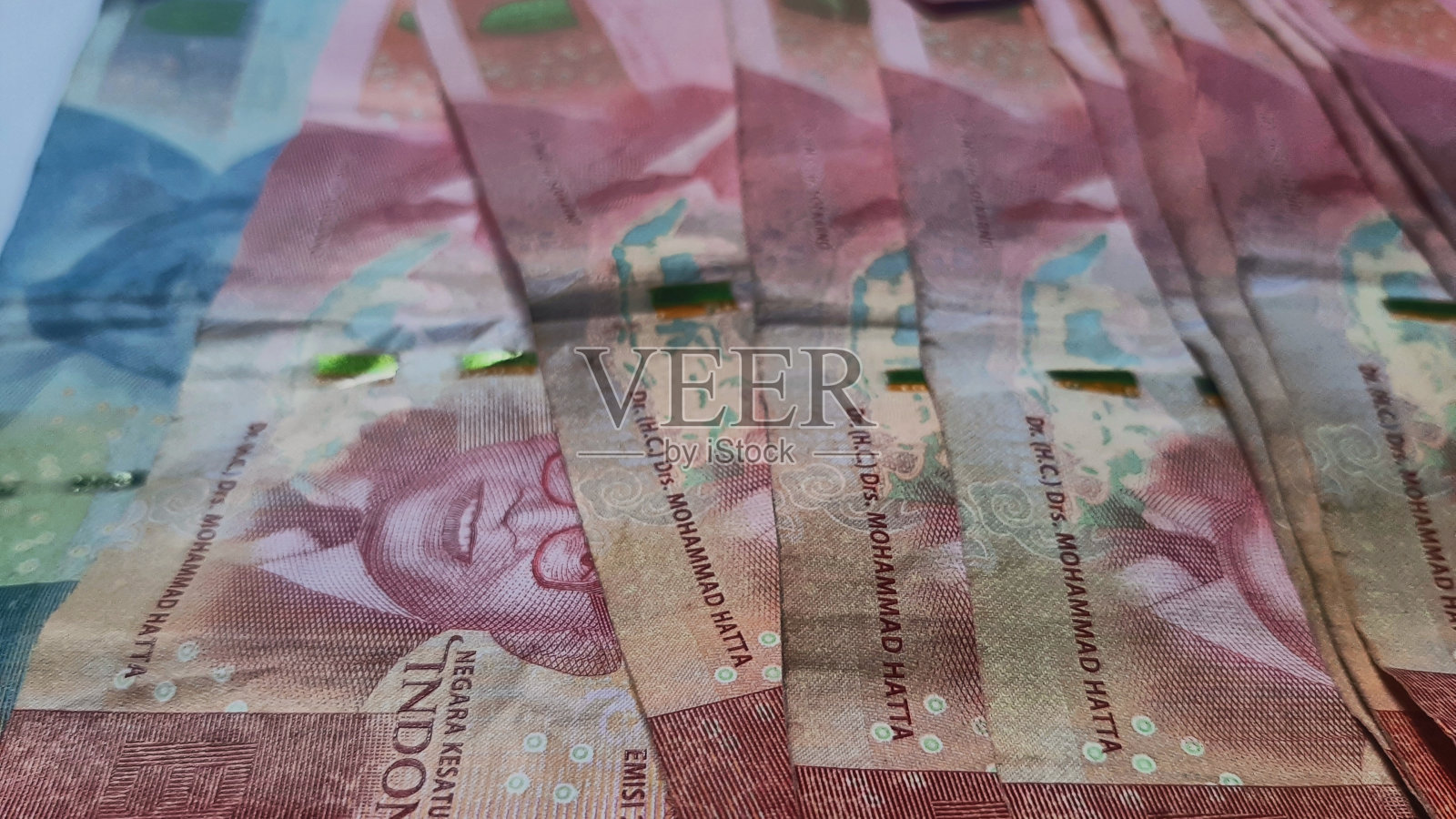 印尼货币卢比照片摄影图片