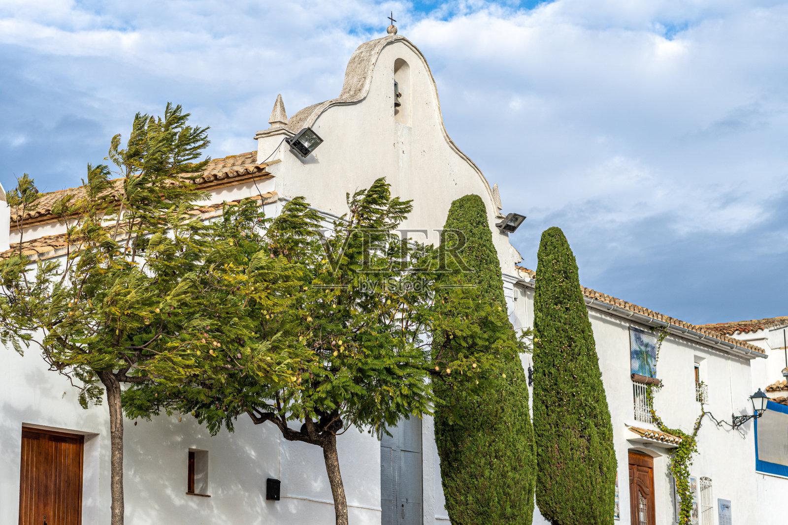 冬宫教堂外立面钟照片摄影图片