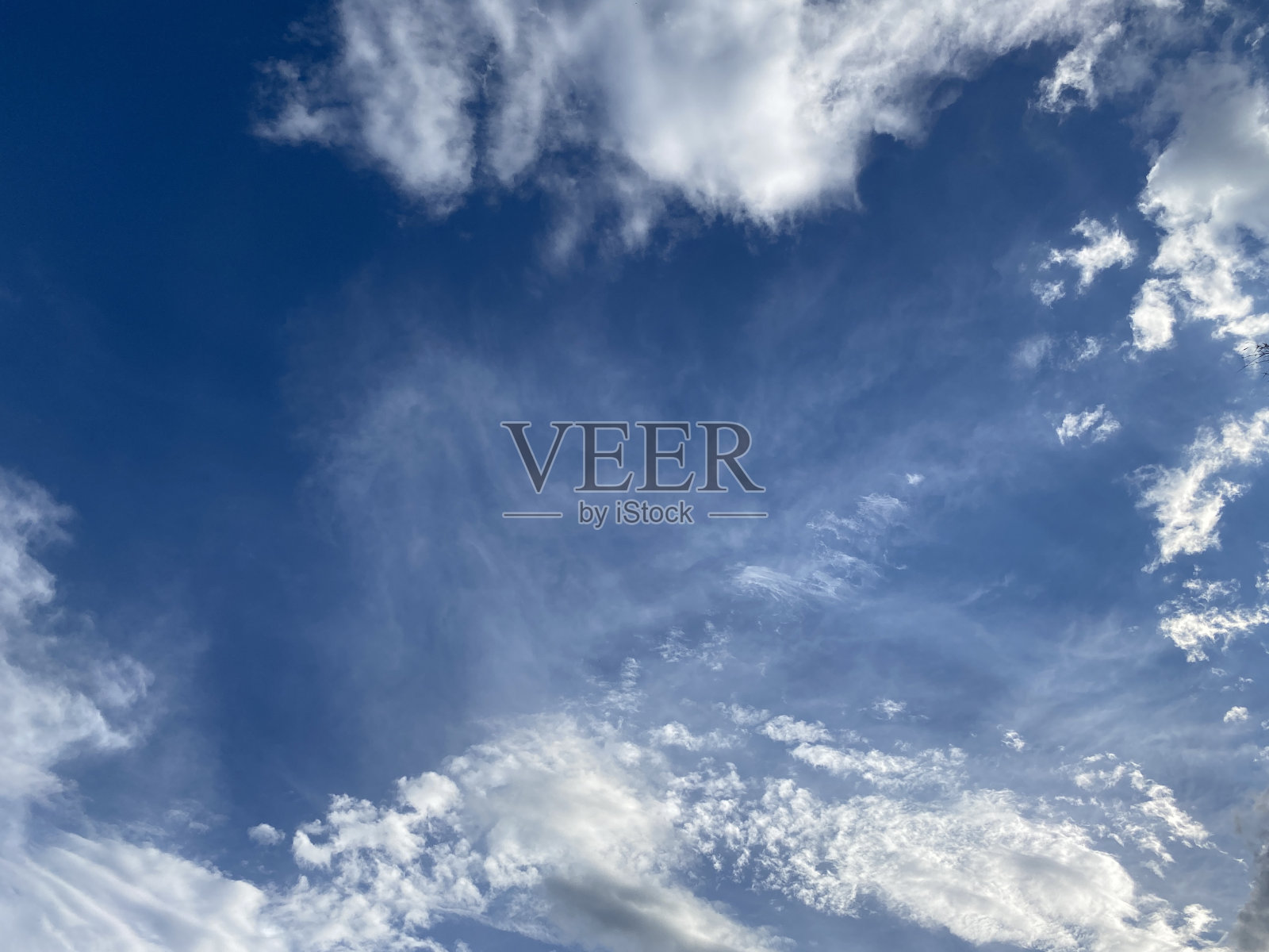 云在蓝天照片摄影图片