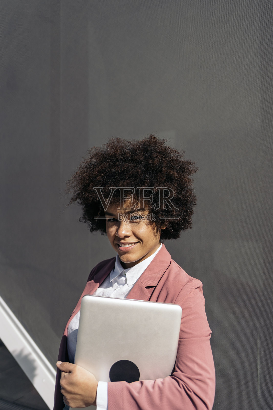 非洲式商业女性肖像照片摄影图片