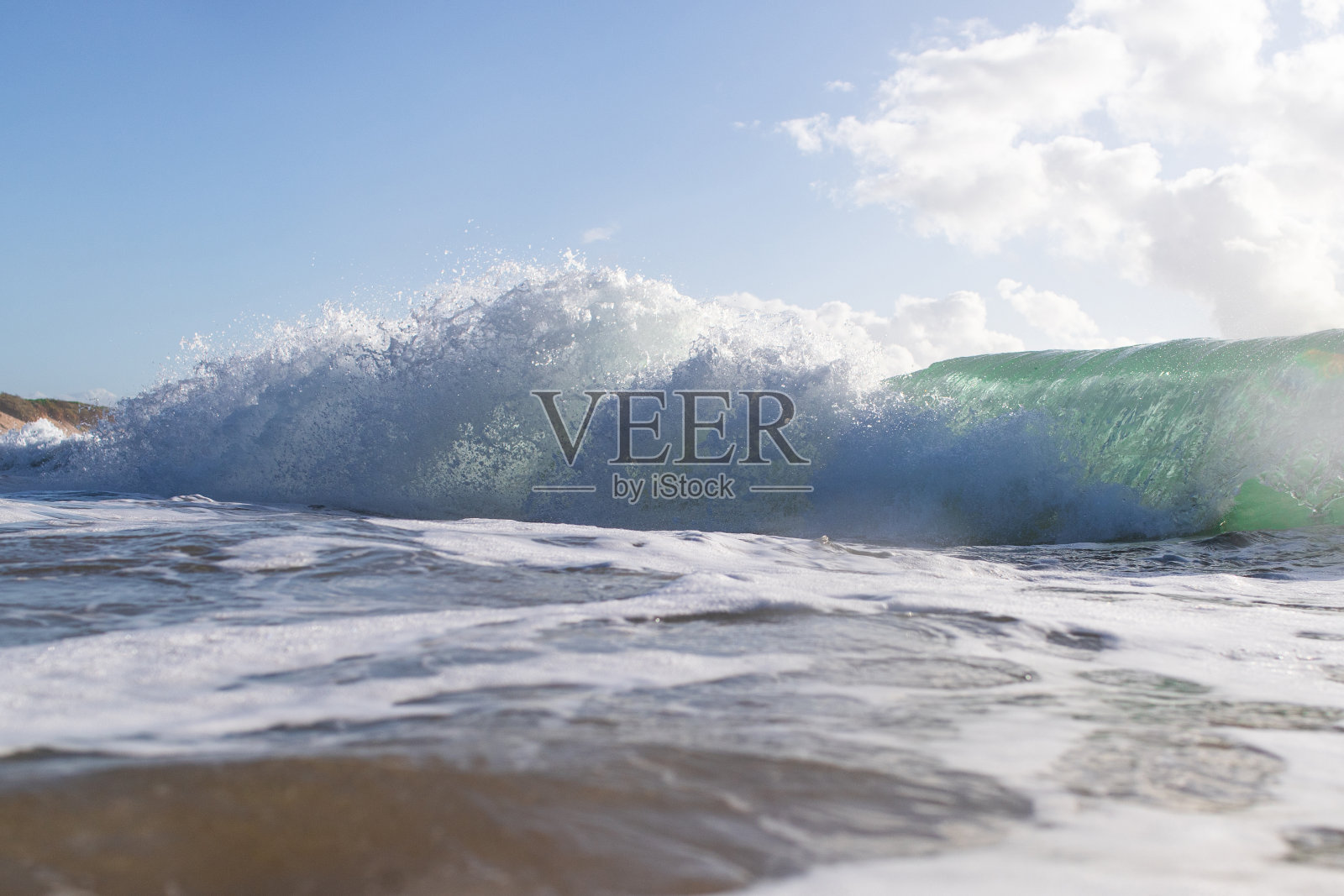 Shroe打破照片摄影图片